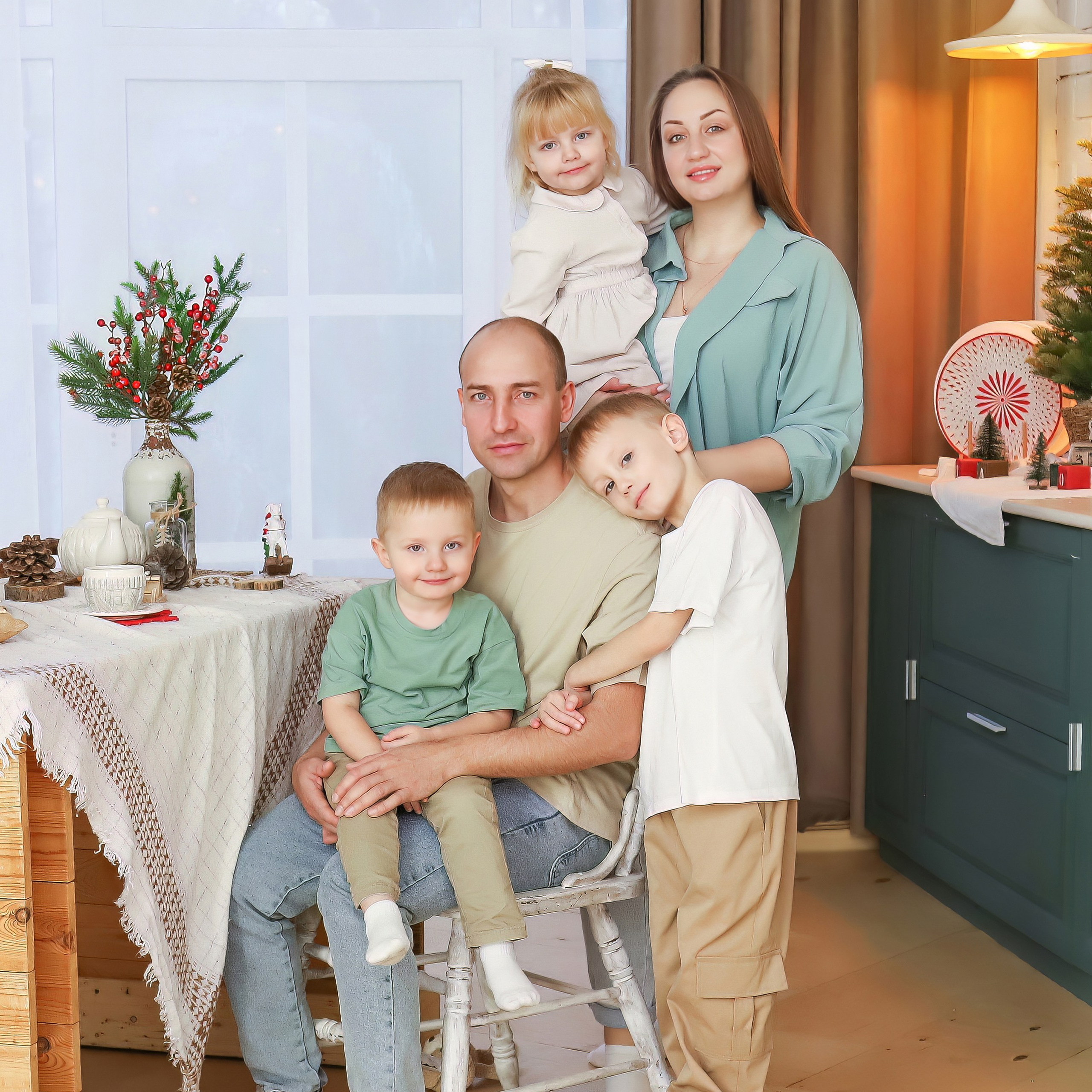 • студийная фотосъёмка