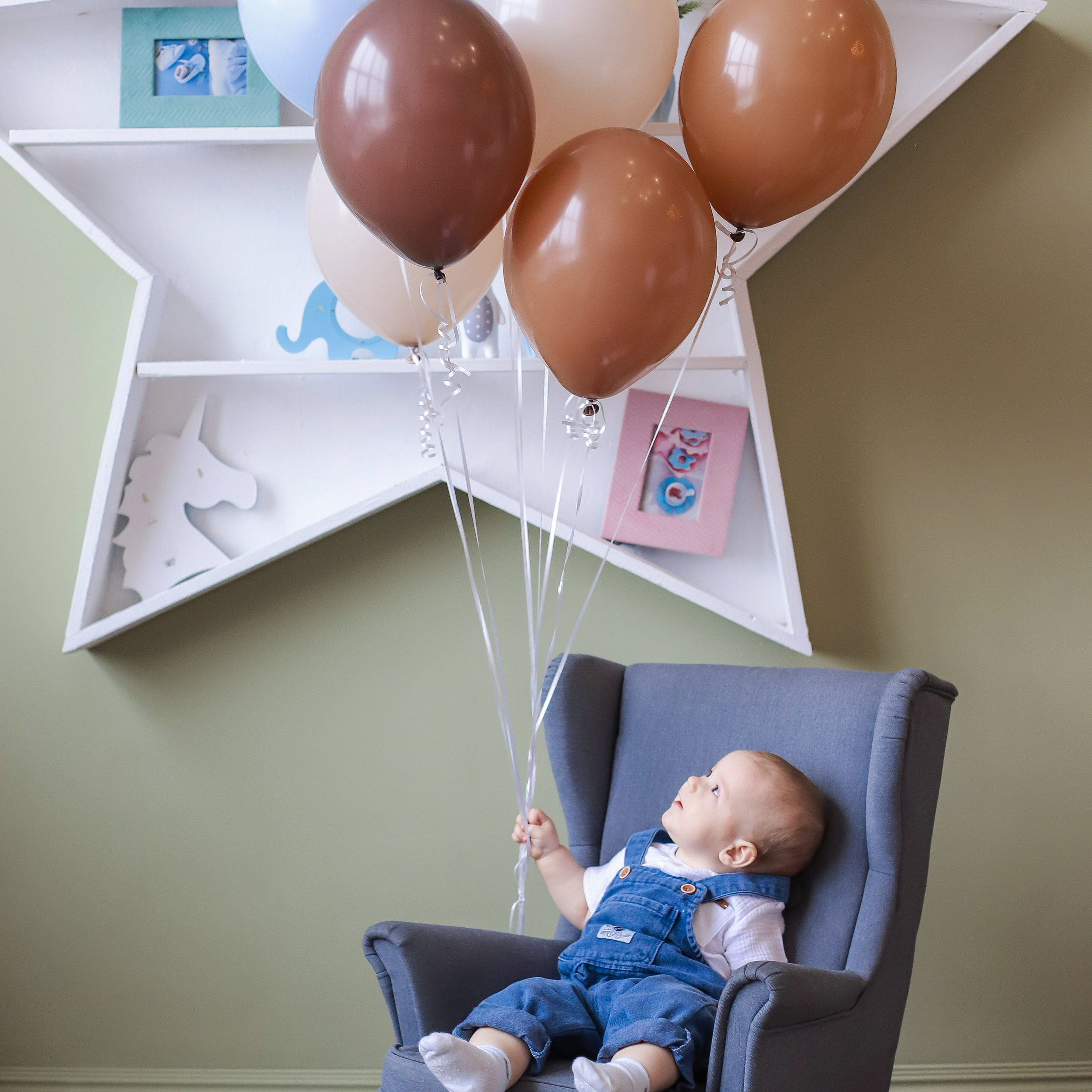 • студийная фотосъёмка