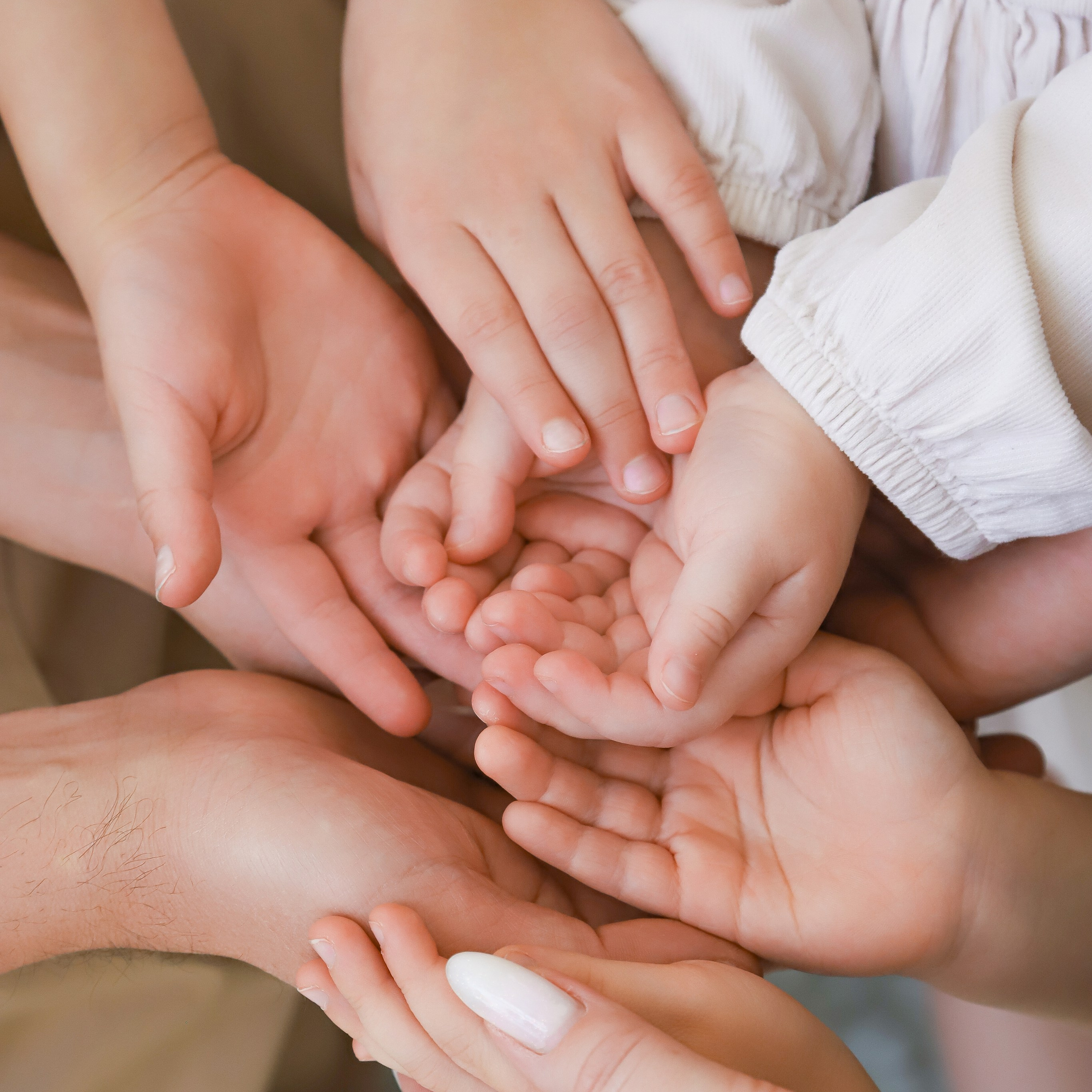 • студийная фотосъёмка