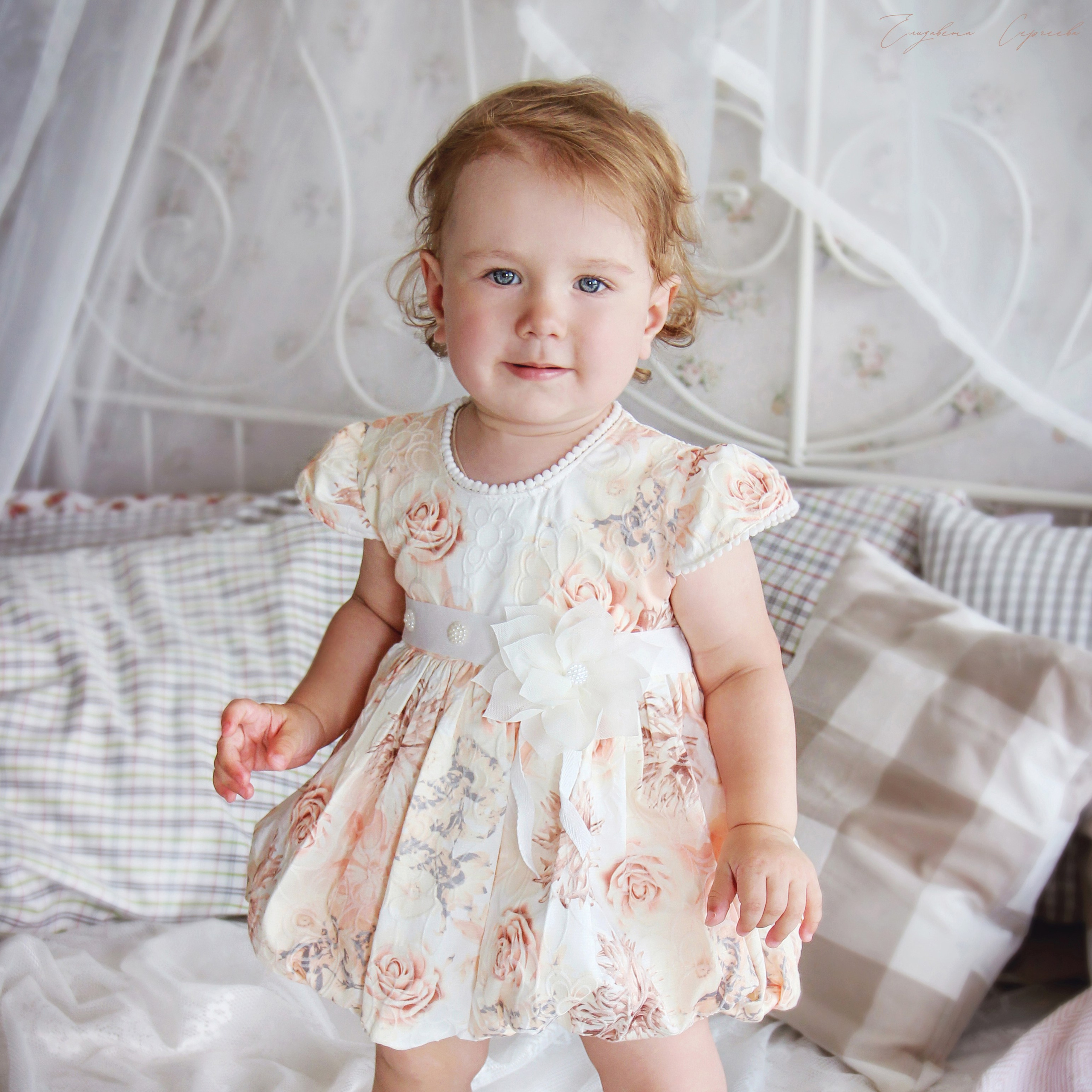 • студийная фотосъёмка