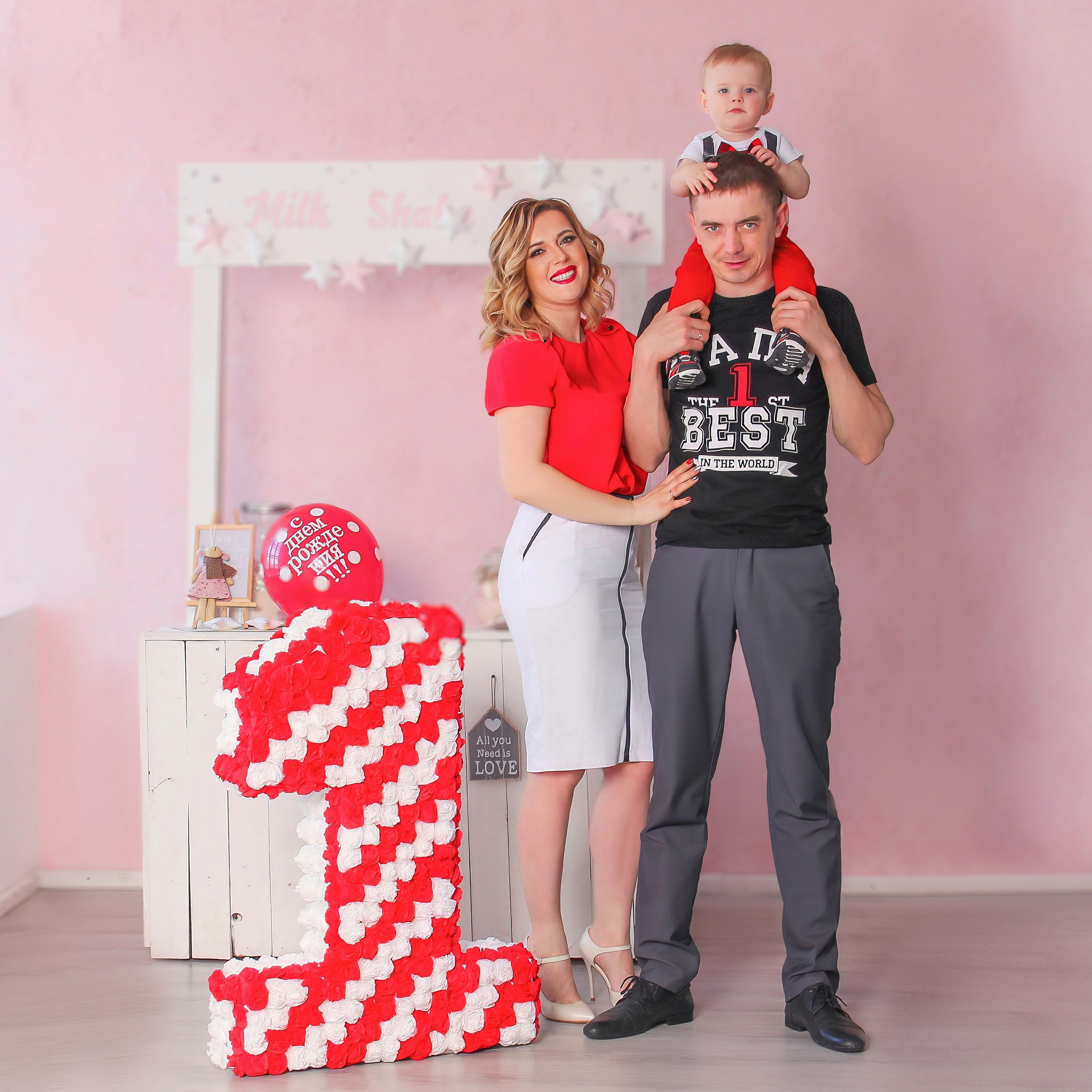 • студийная фотосъёмка