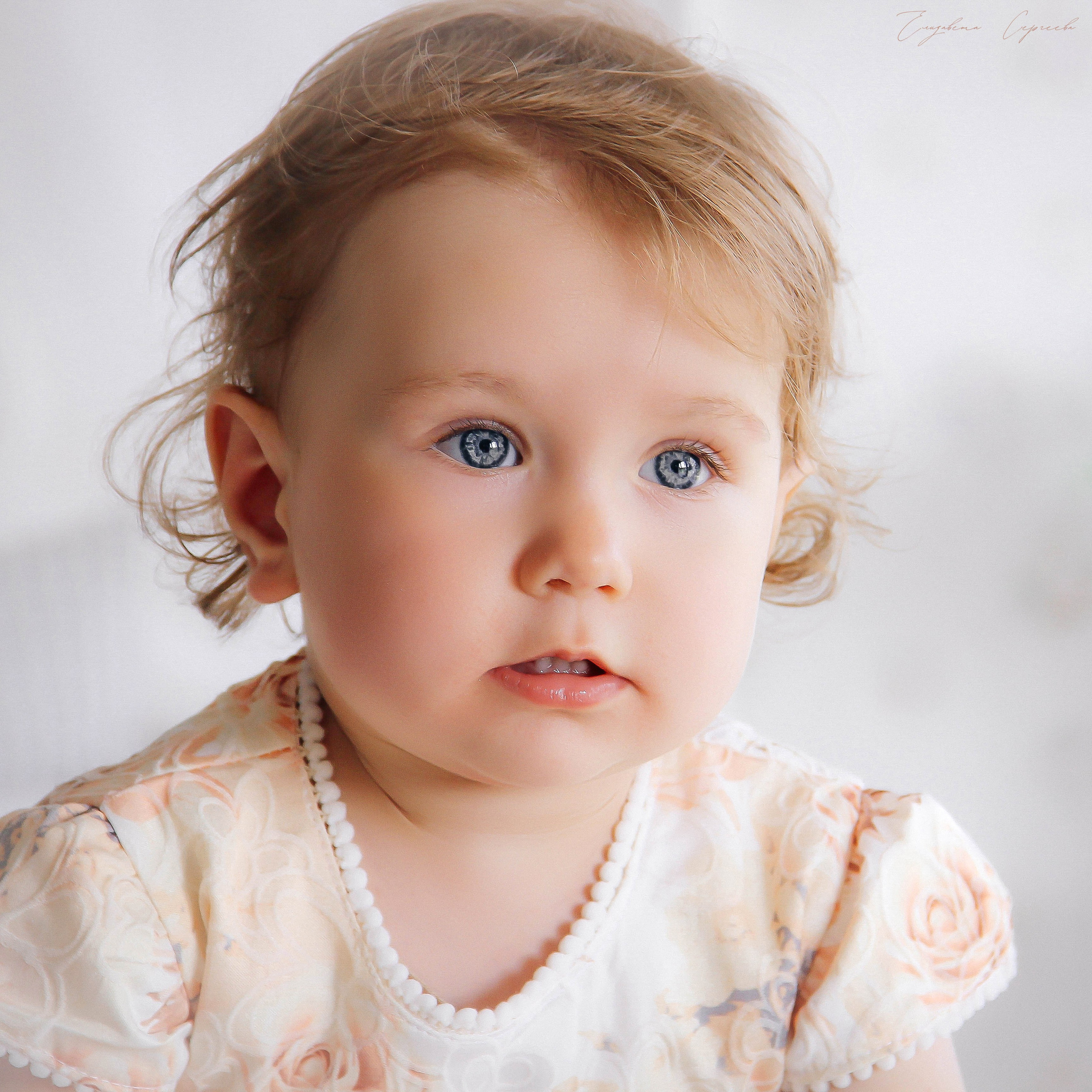 • студийная фотосъёмка