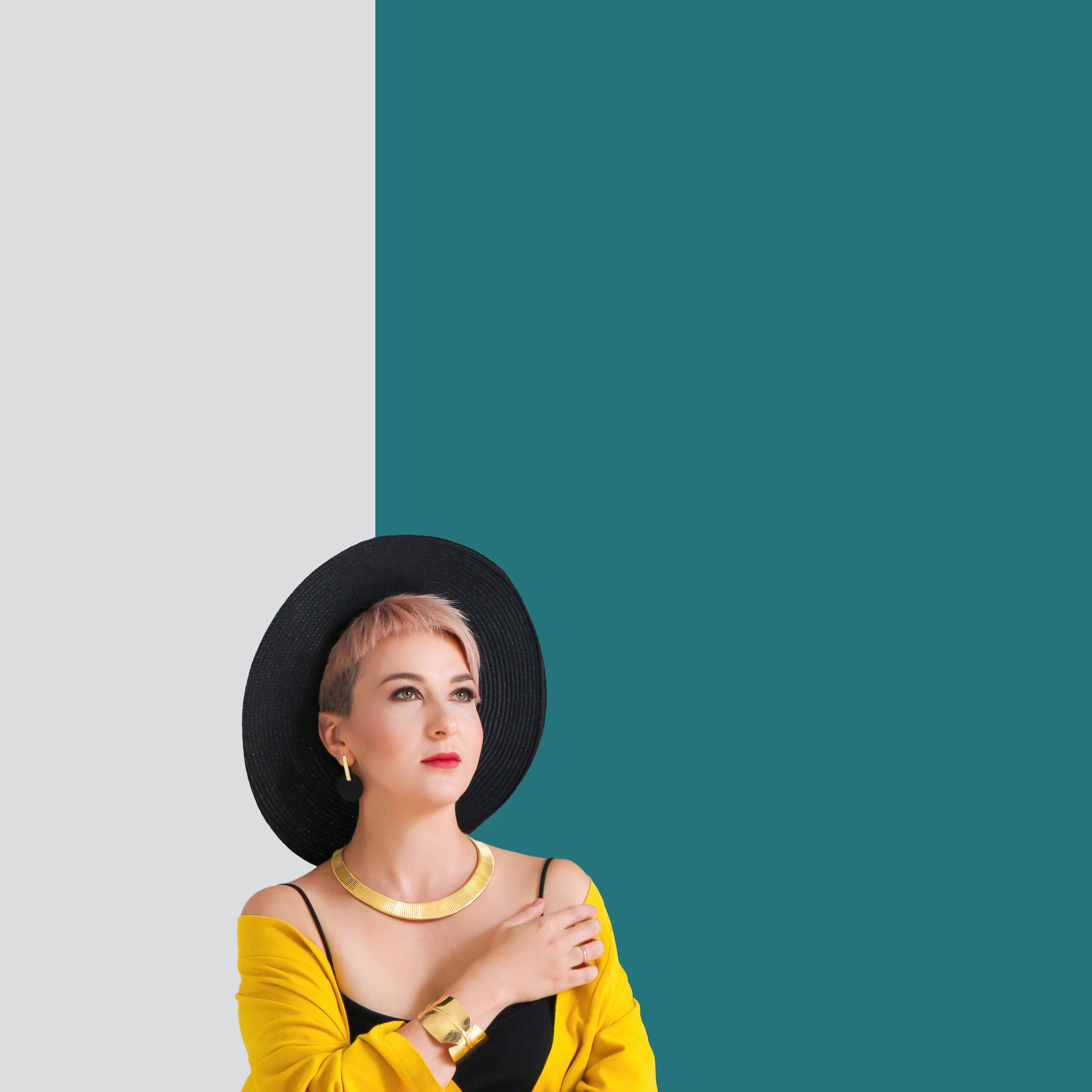 • студийная фотосъёмка