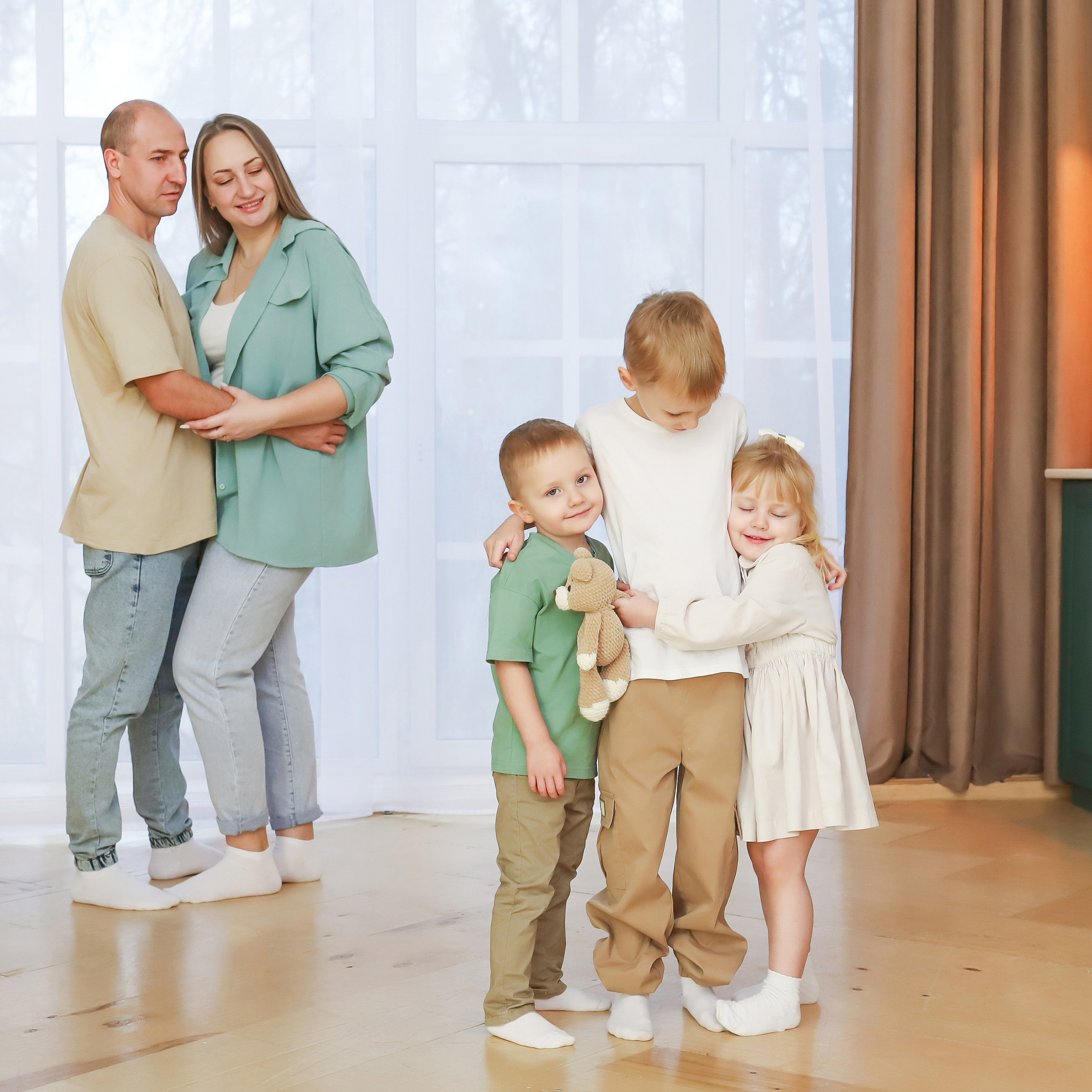 • студийная фотосъёмка