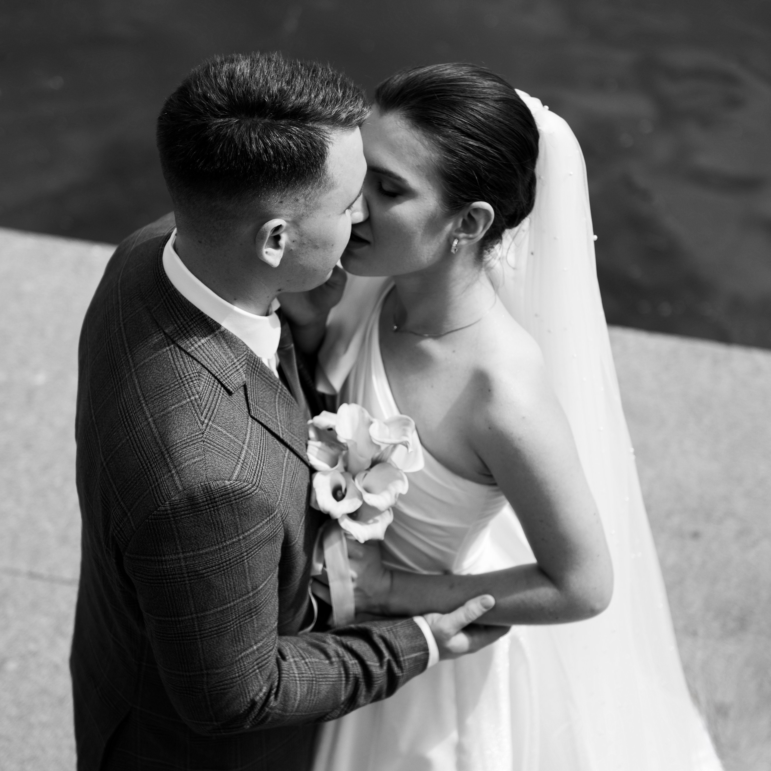 Свадебная фотосессия, а яхте Ростов