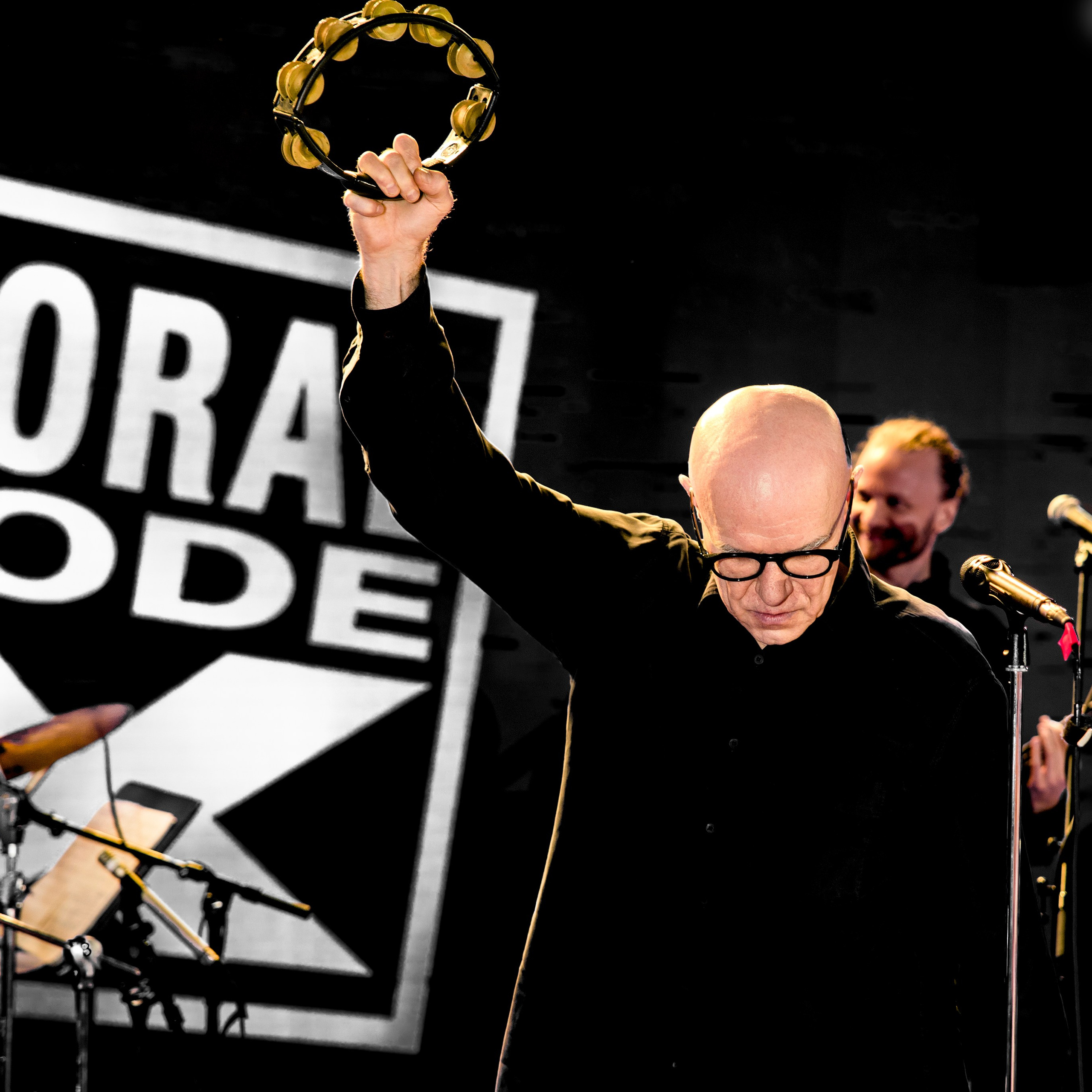 Мы все люди, мы все одинаковы, но только труд и стремление ведут к успеху! ✨