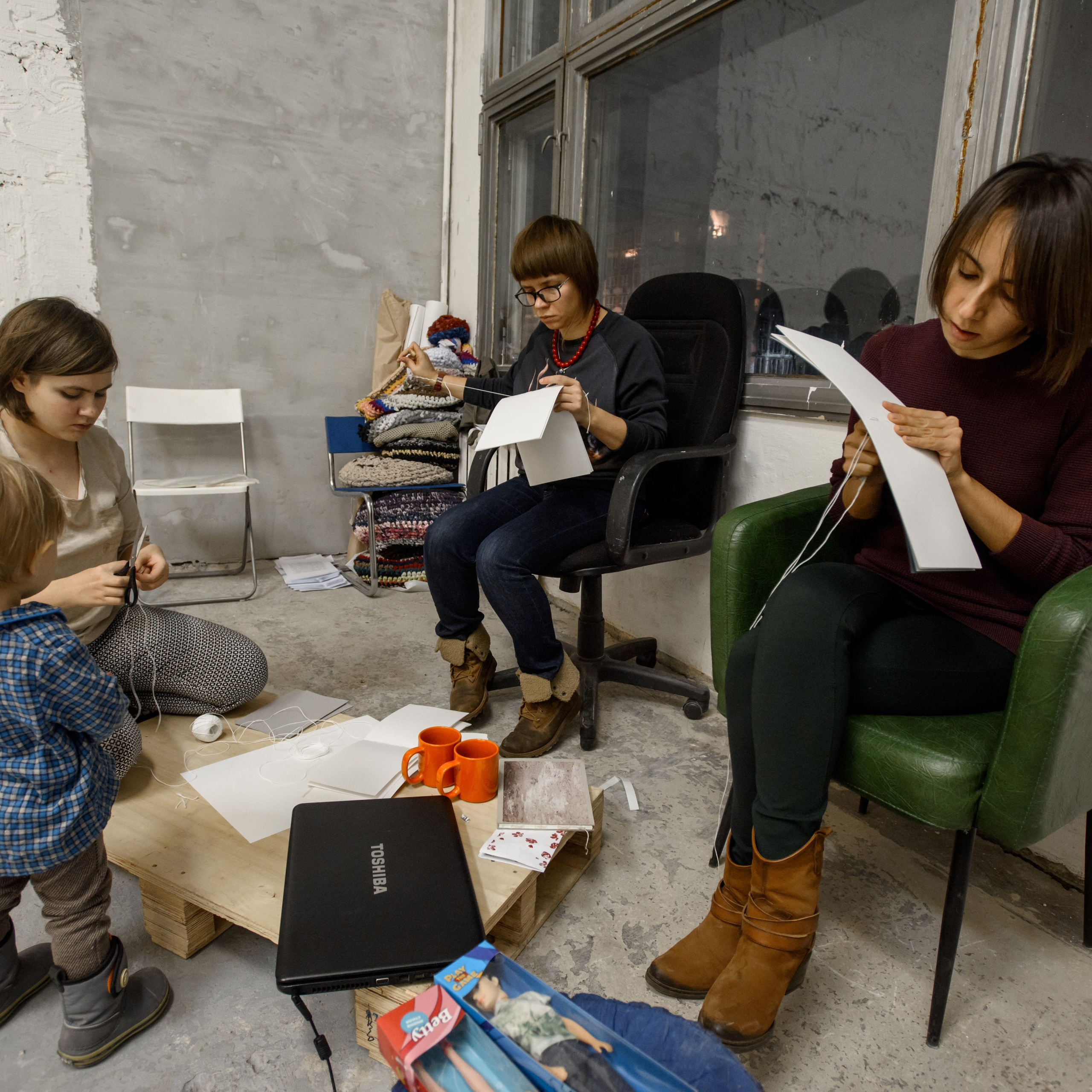 И — ИСКУССТВО, Ф — ФЕМИНИЗМ. Ilmira Bolotyan — Interdisciplinary Artist and Curator