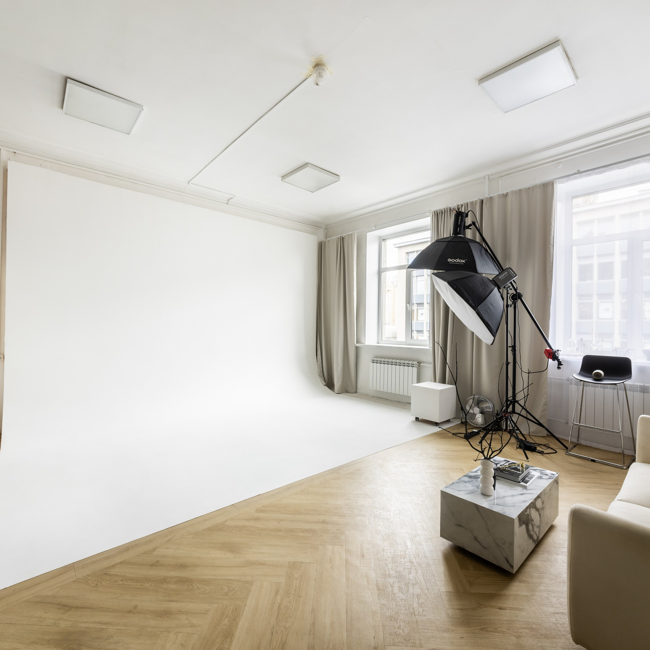 G_studio_spb Уютная фотостудия СПб с циклорамой и лаконичным дизайном метро Петроградская