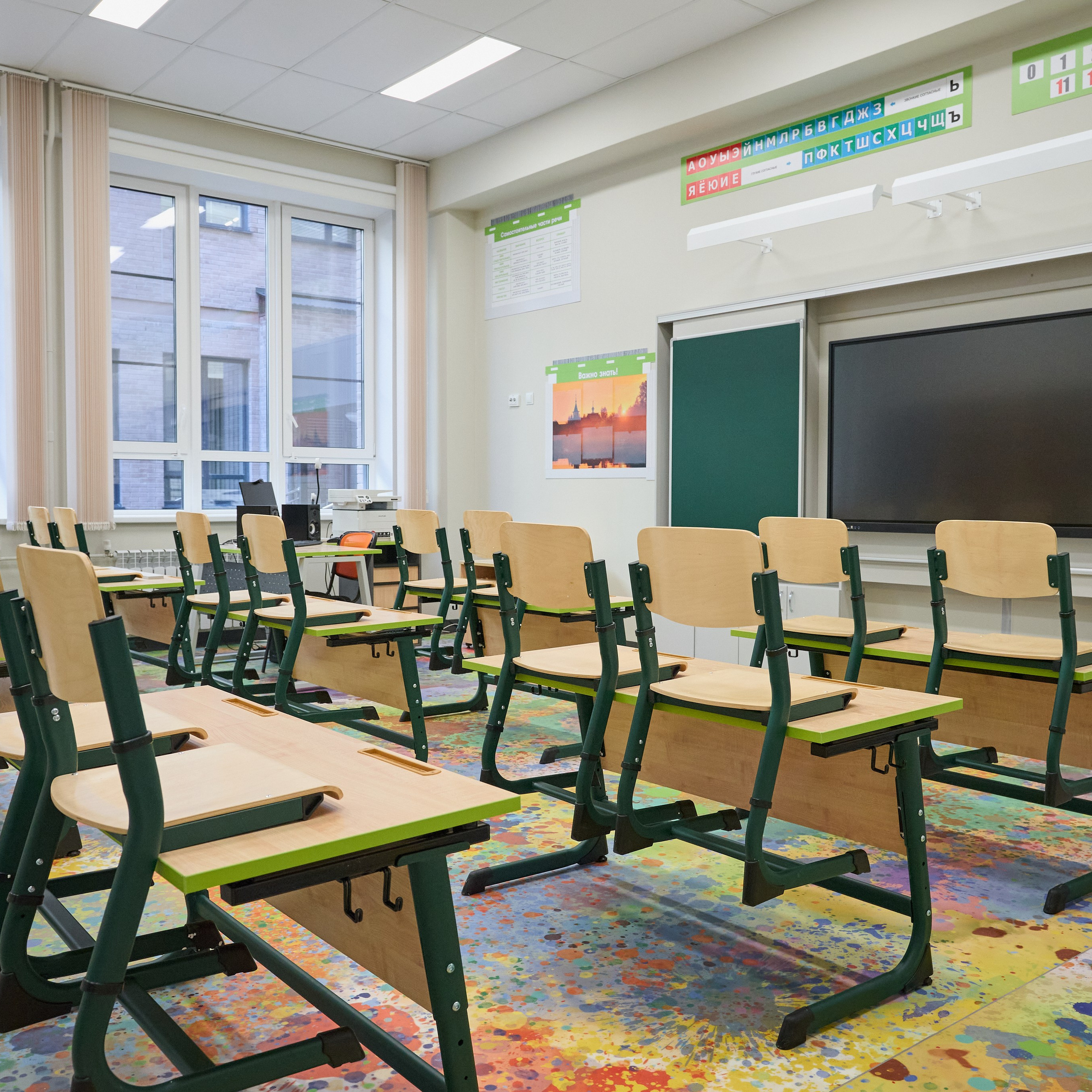 Съемка для каталога школьной мебели ОМЕГА. Репортажный и женский фотограф в Новосибирске