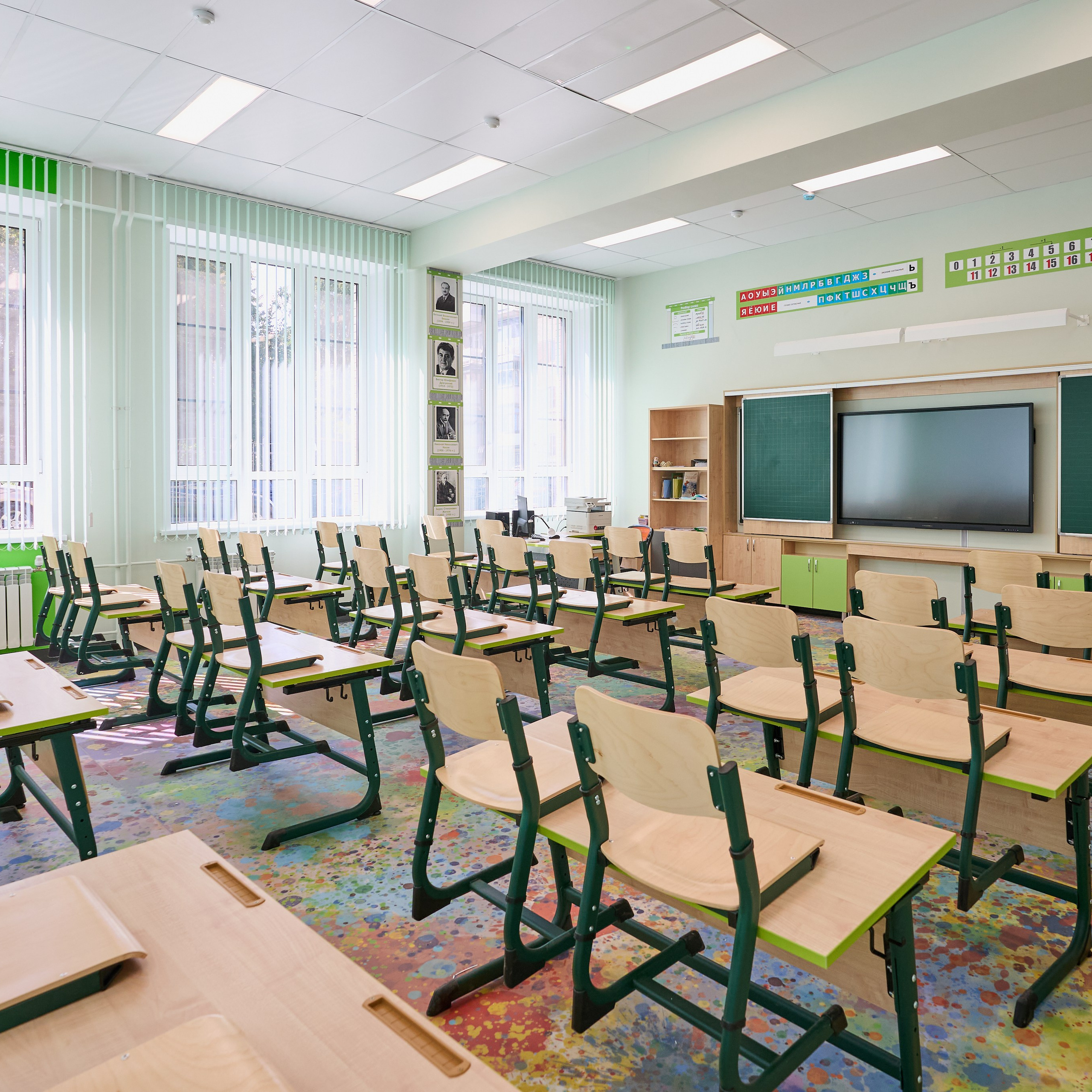 Съемка для каталога школьной мебели ОМЕГА. Репортажный и женский фотограф в Новосибирске