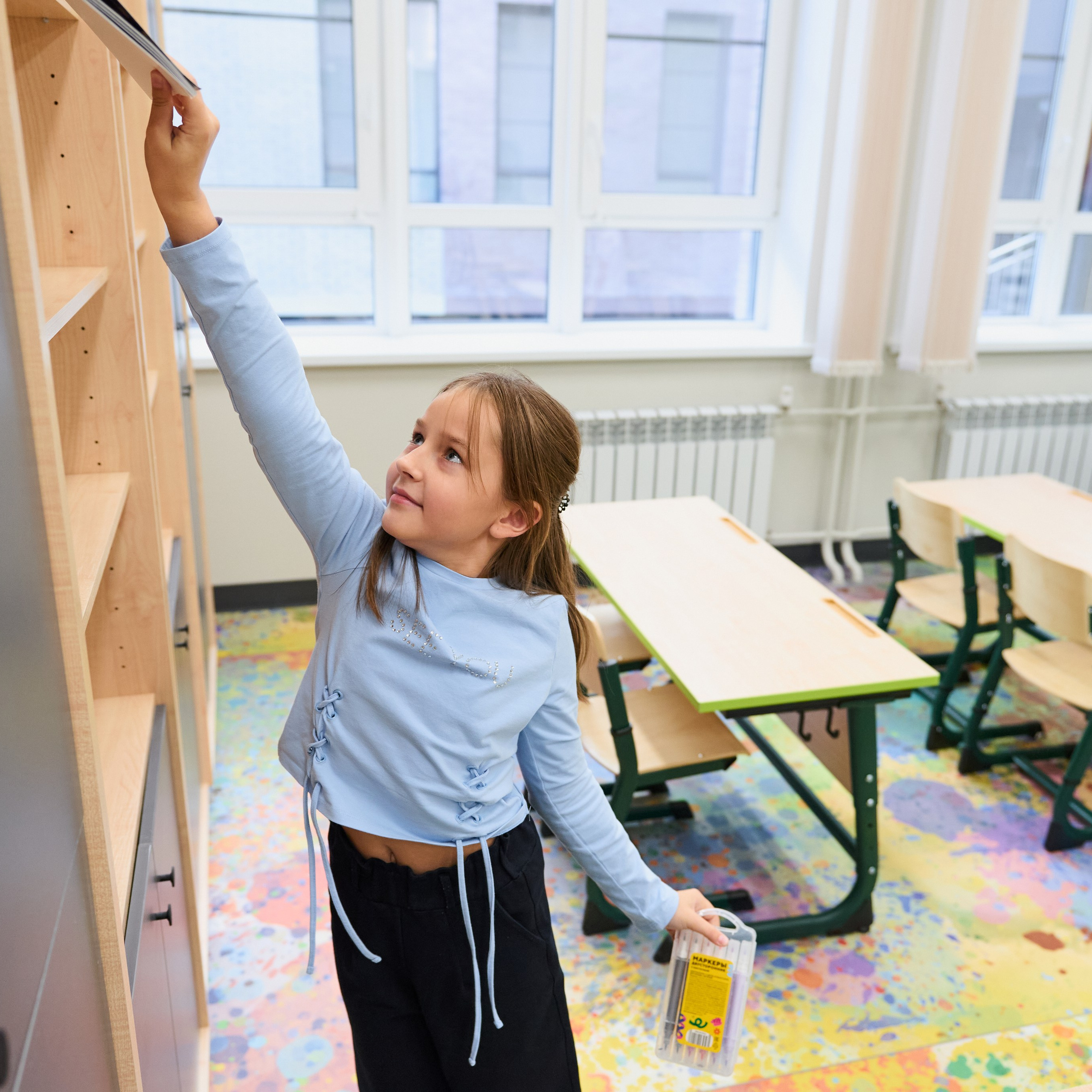 Съемка для каталога школьной мебели ОМЕГА. Репортажный и женский фотограф в Новосибирске