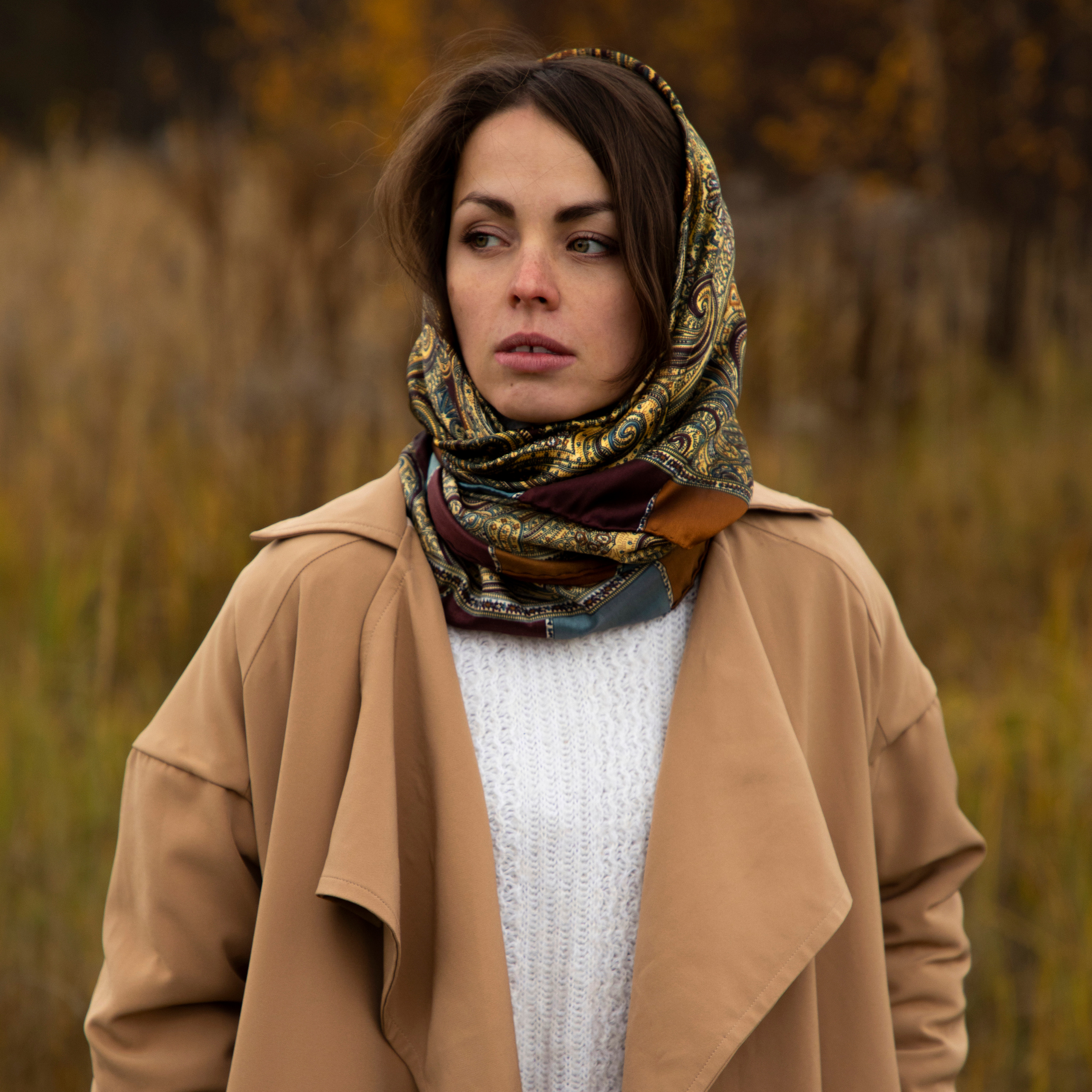 Холод осенних ветров I Анастасия