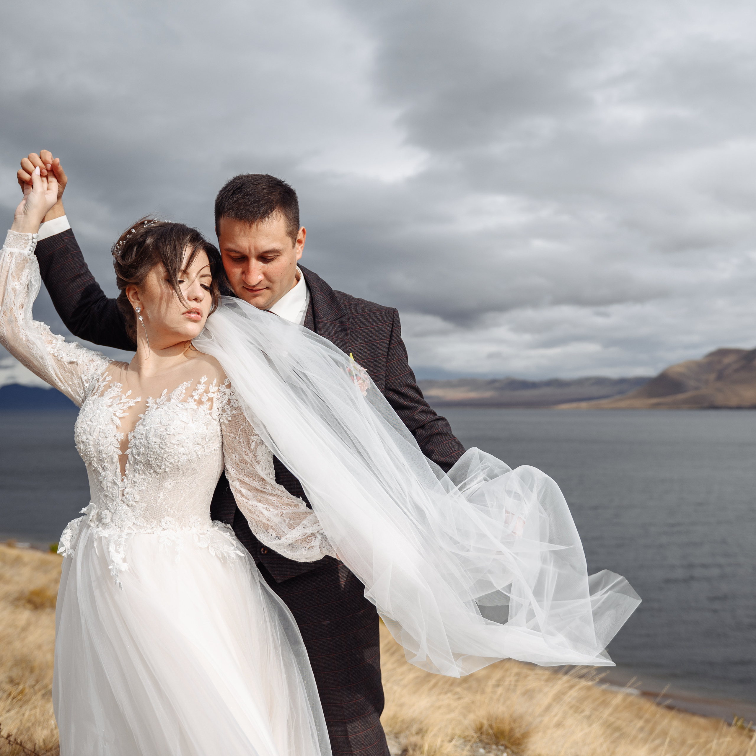 Александр и Яна