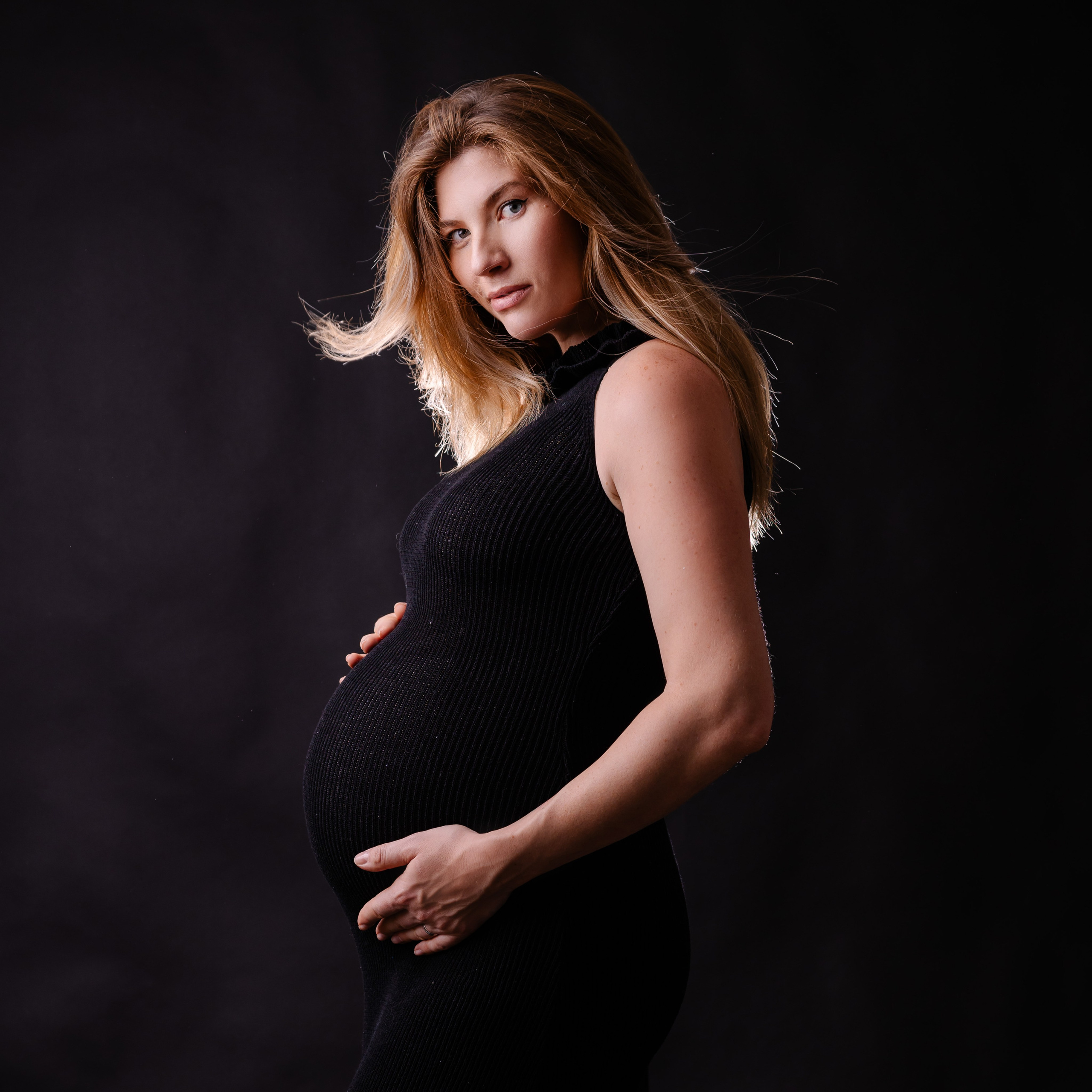 Schwangerschaft Fotoshooting. Fotografin in München Dasha Antipina