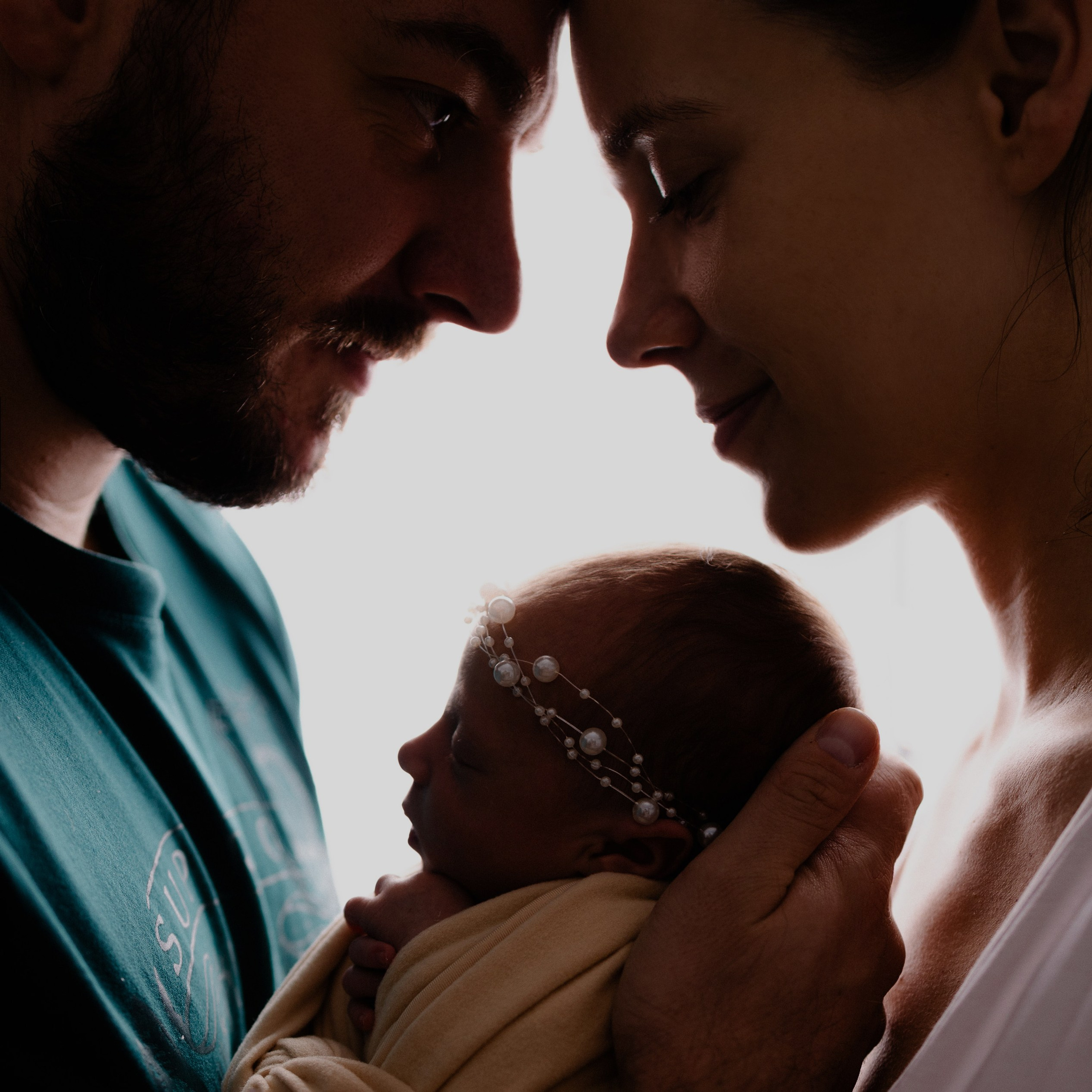 Klassisches Newborn -Fotoshooting. Fotografin in München Dasha Antipina