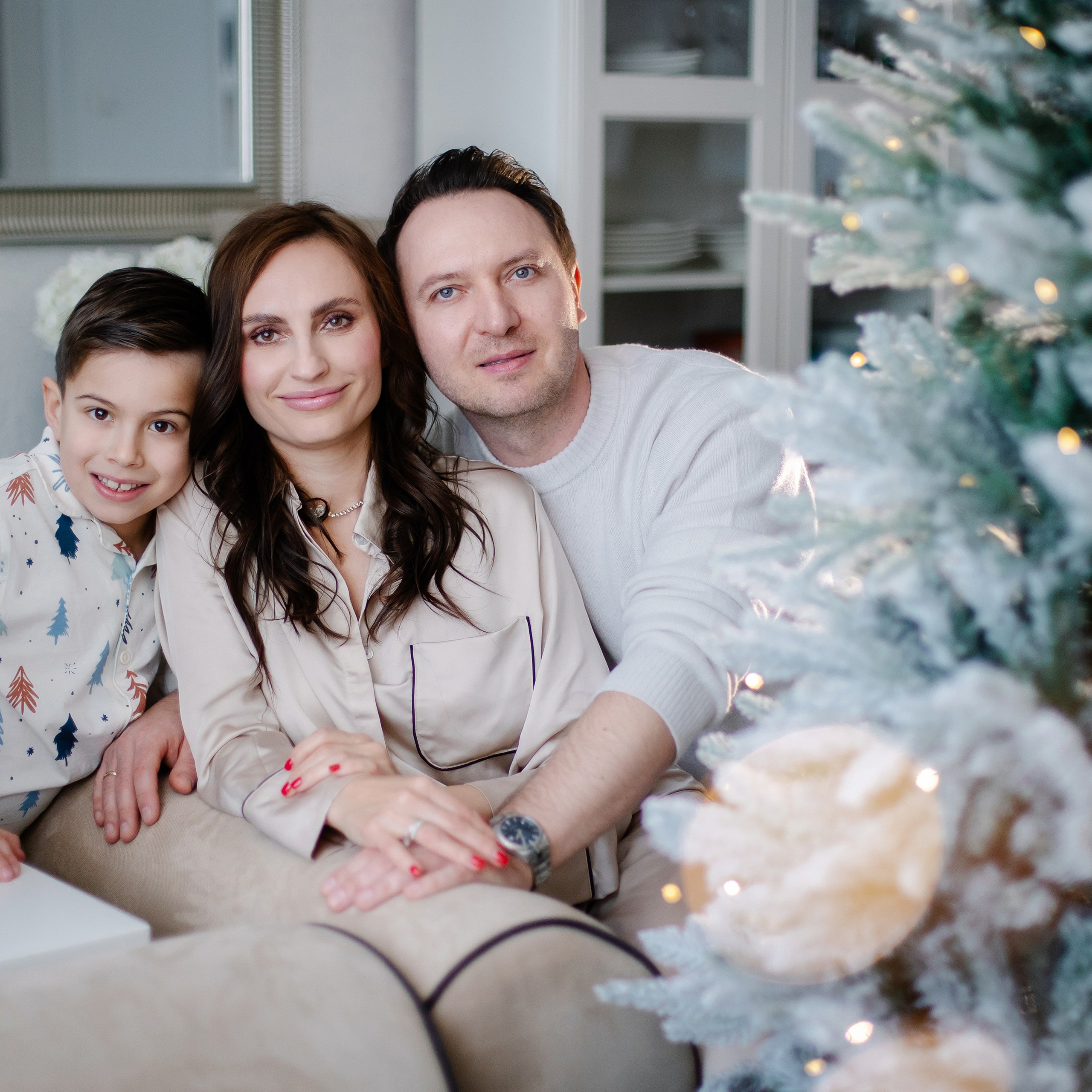 Gemütliches Weihnachtsfotoshooting zu Hause. Fotografin in München Dasha Antipina