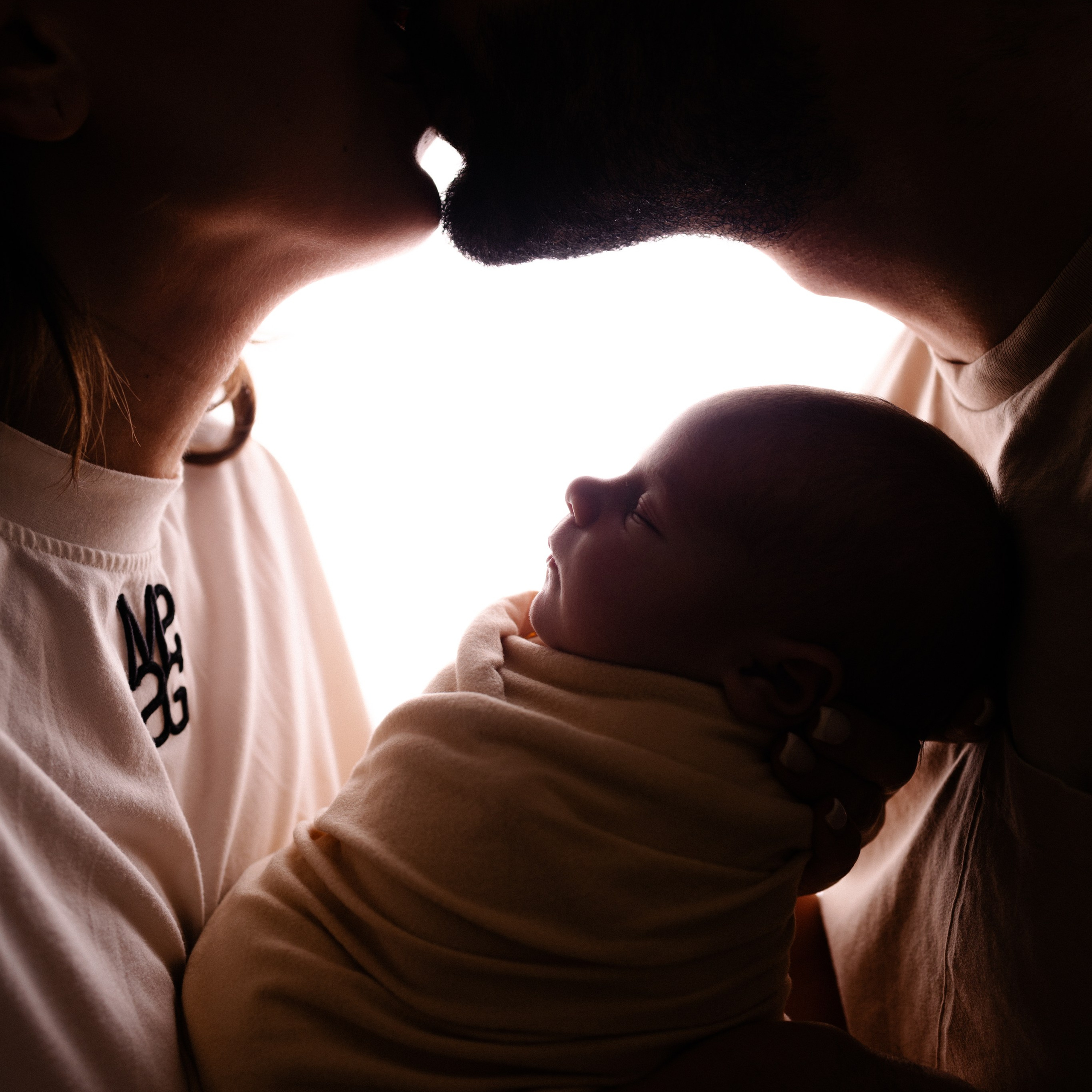 Neugeborenen Fotoshooting München. Fotografin in München Dasha Antipina