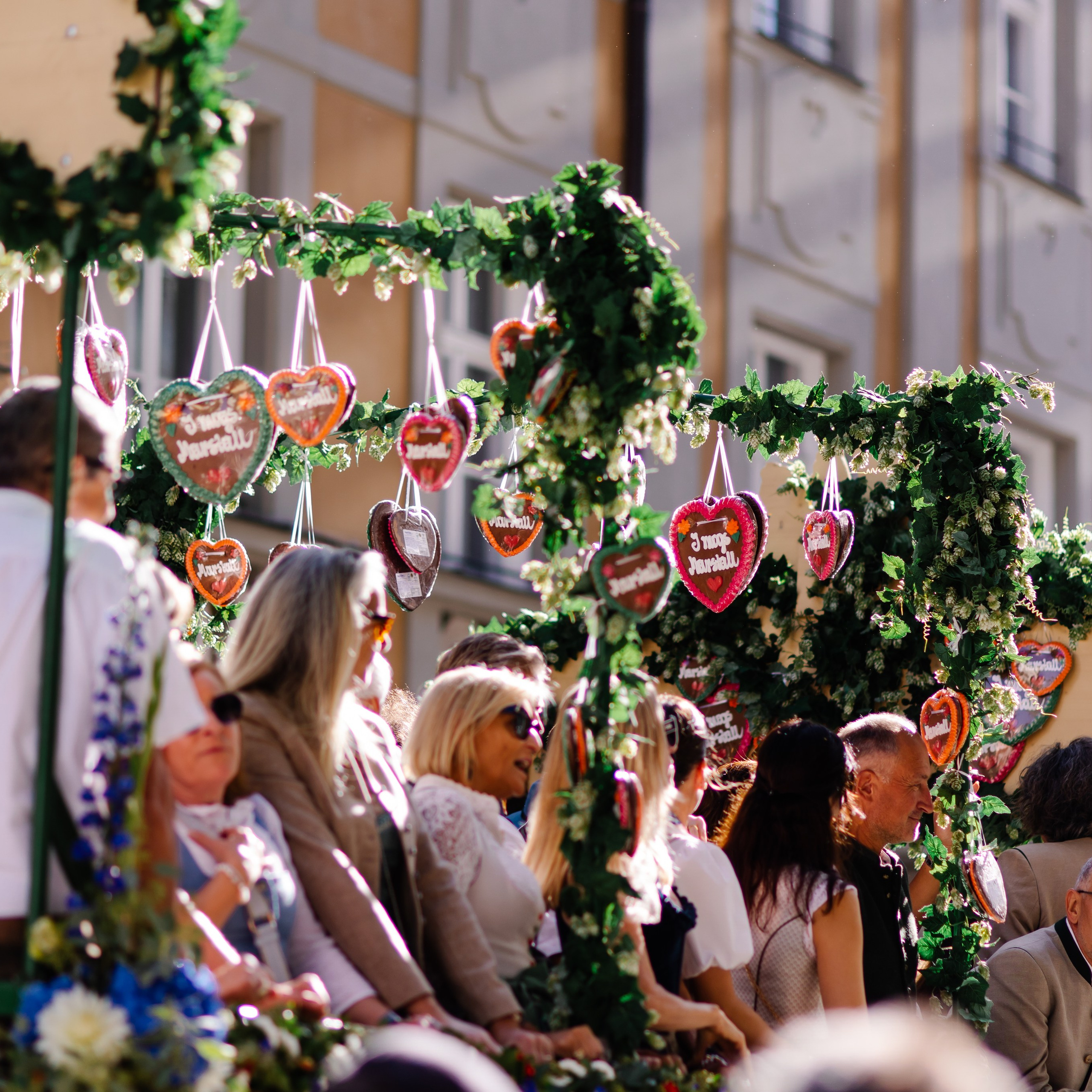 Oktoberfest Fotoshooting in München – Erinnerungen an das größte Volksfest der Welt. Fotografin in München Dasha Antipina