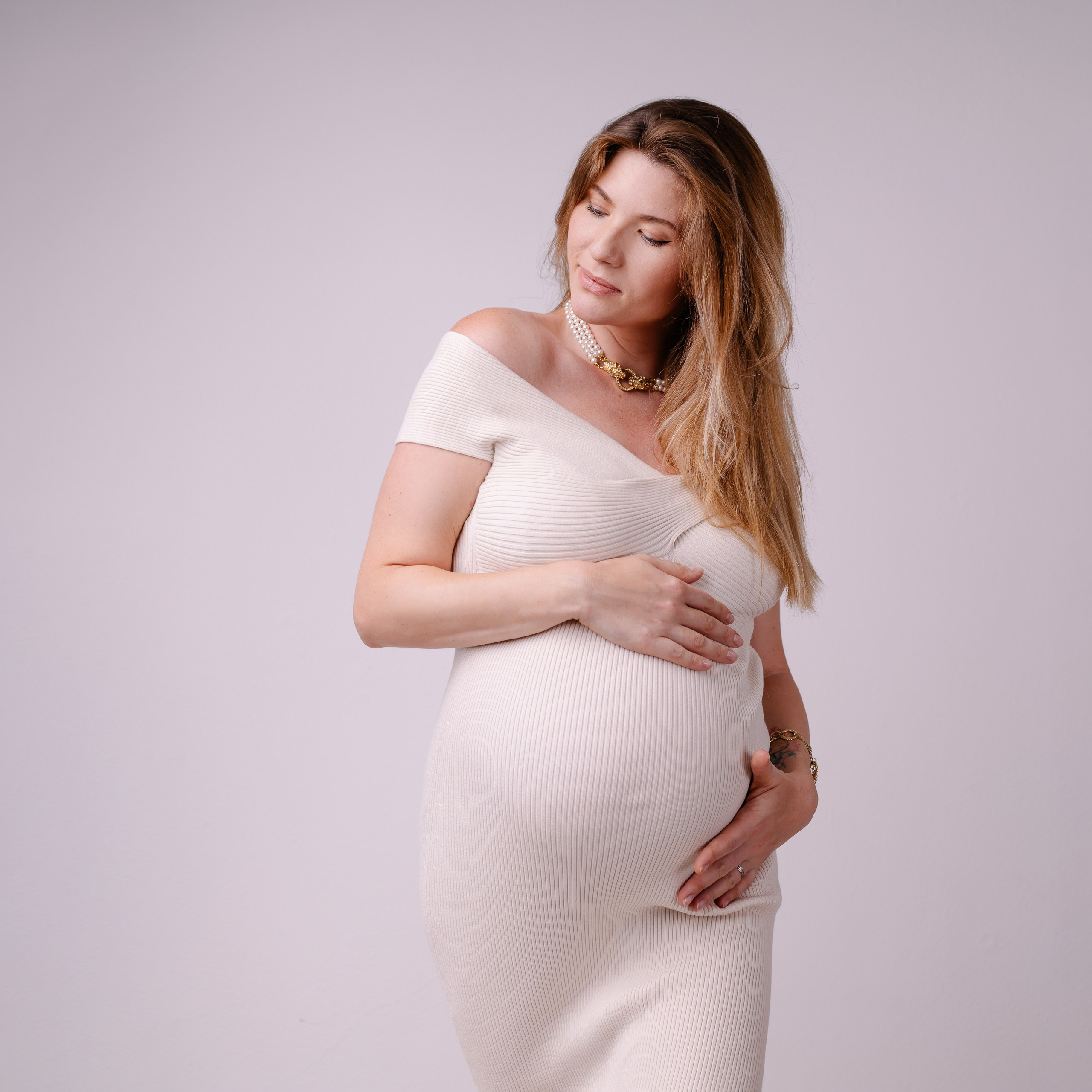 Schwangerschaft Fotoshooting. Fotografin in München Dasha Antipina