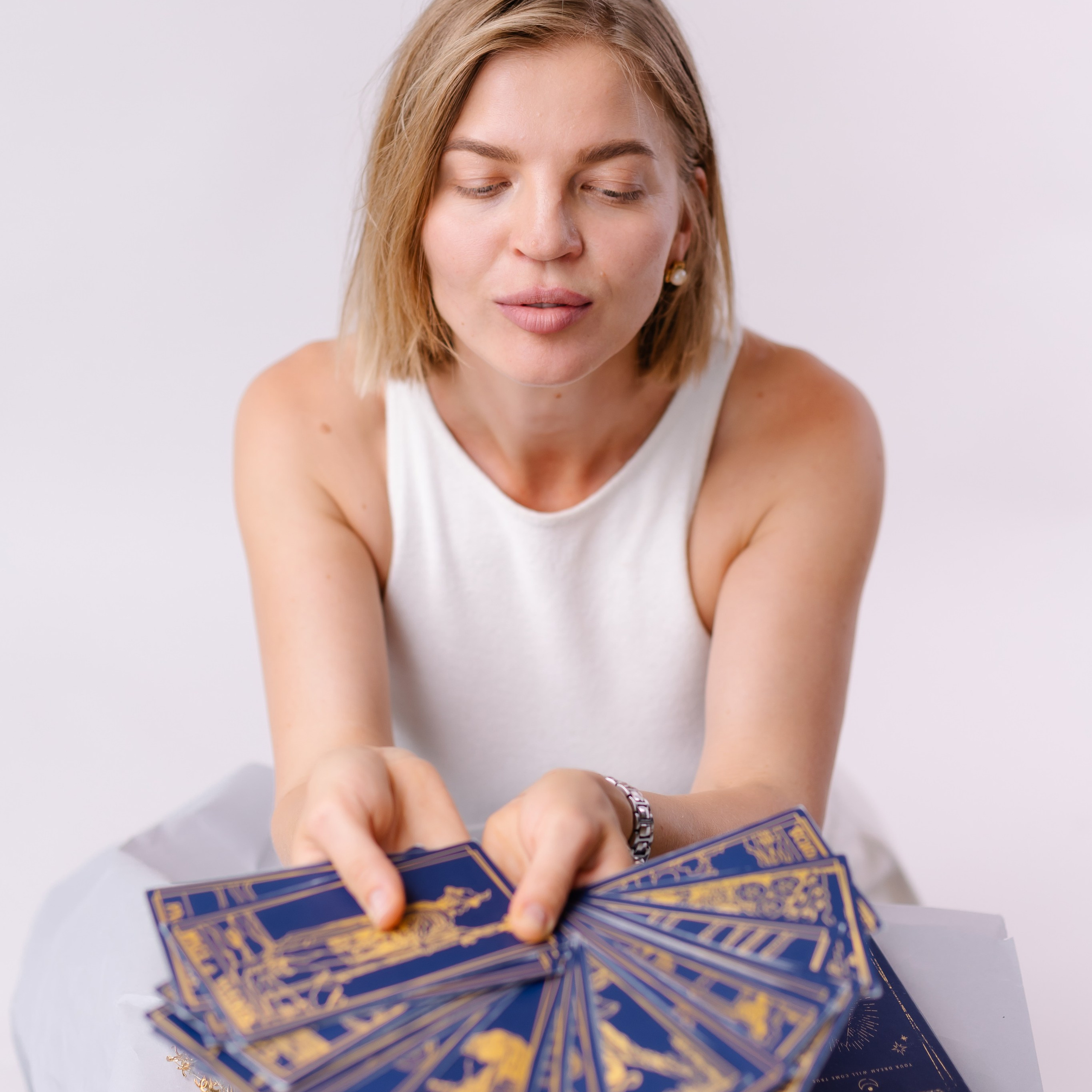 Portraitfotoshooting in meinem Mini-Studio in Ismaning. Fotografin in München Dasha Antipina