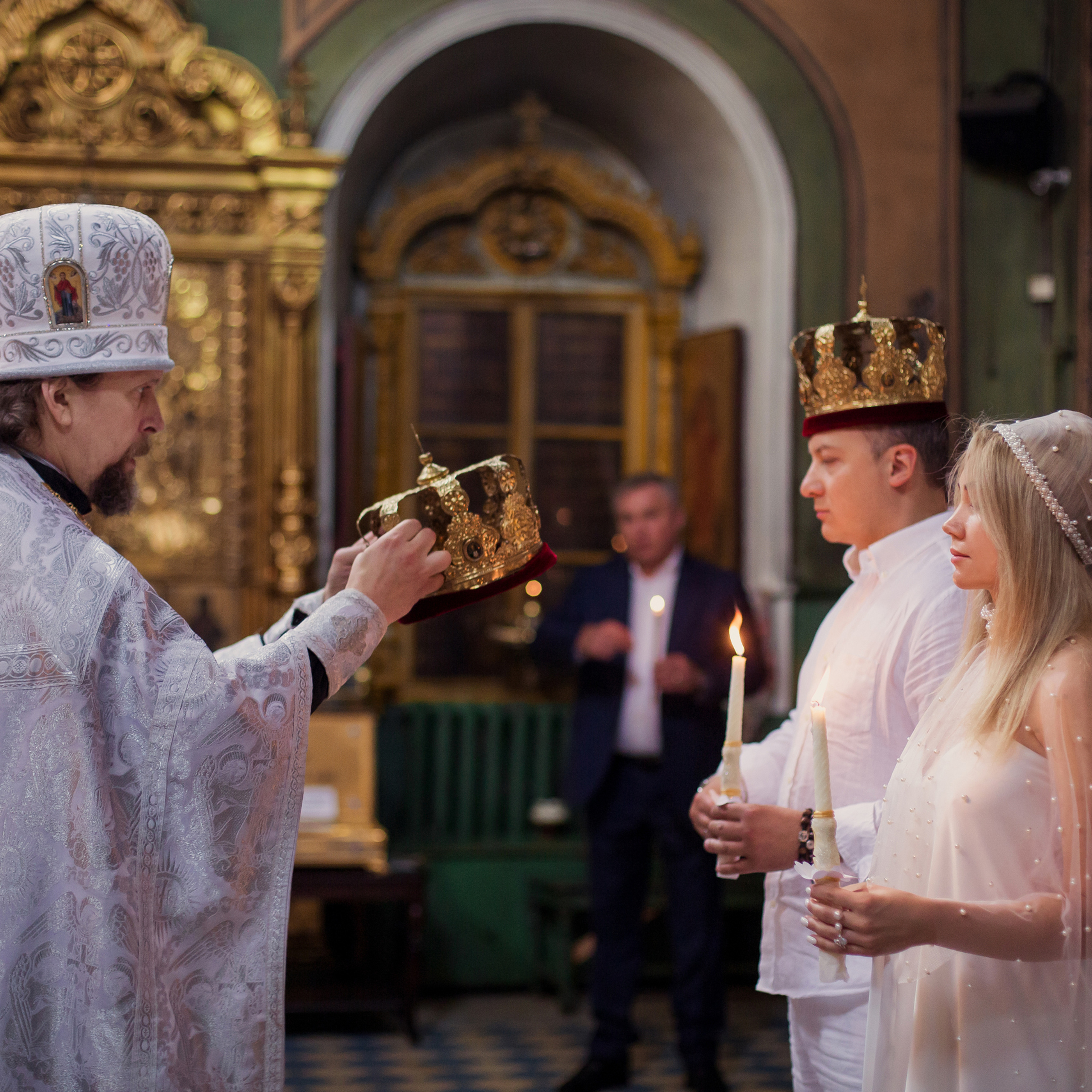 Trauung in der orthodoxen Kirche. Fotografin in München Dasha Antipina