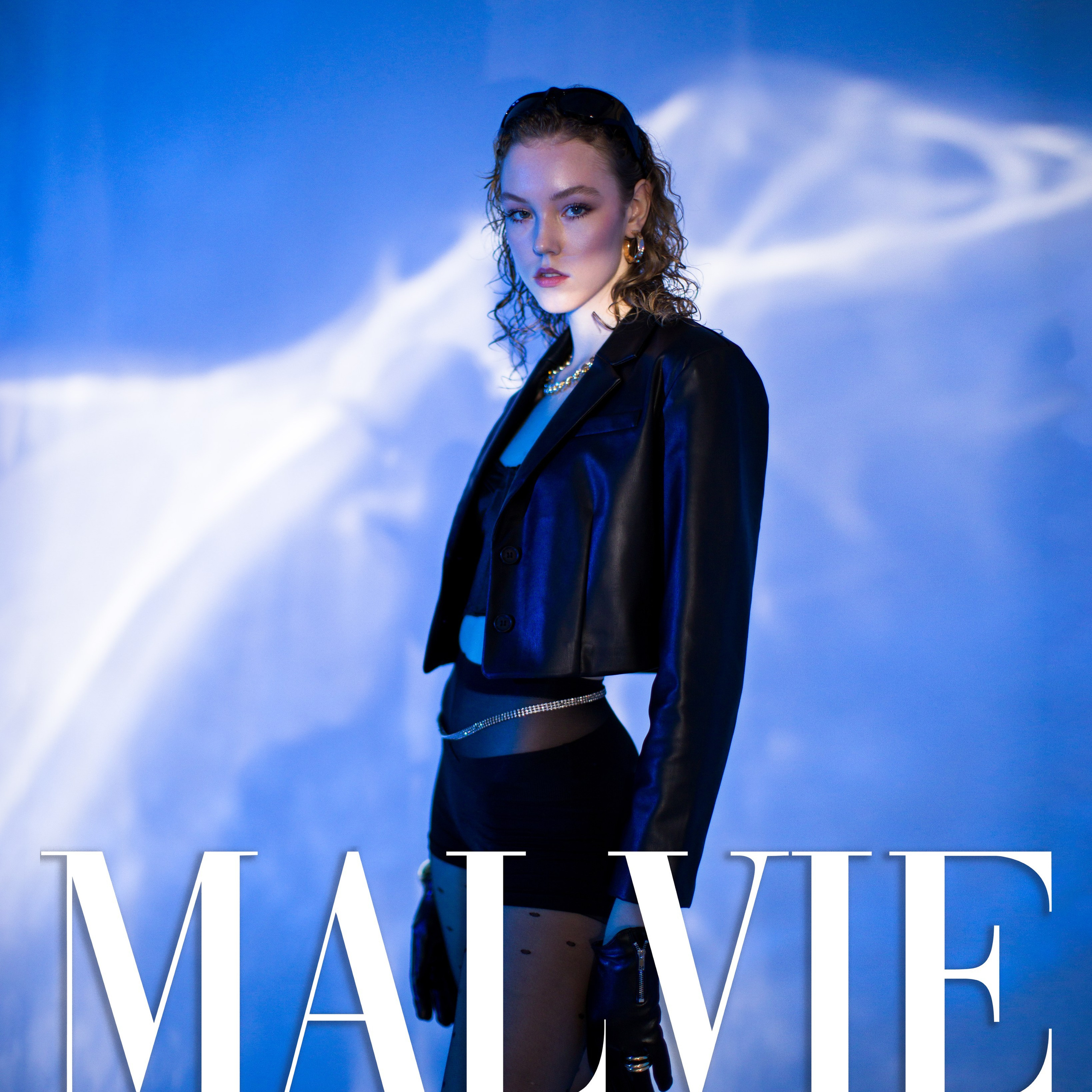 Editorial съемка для: French magazine MALVIE