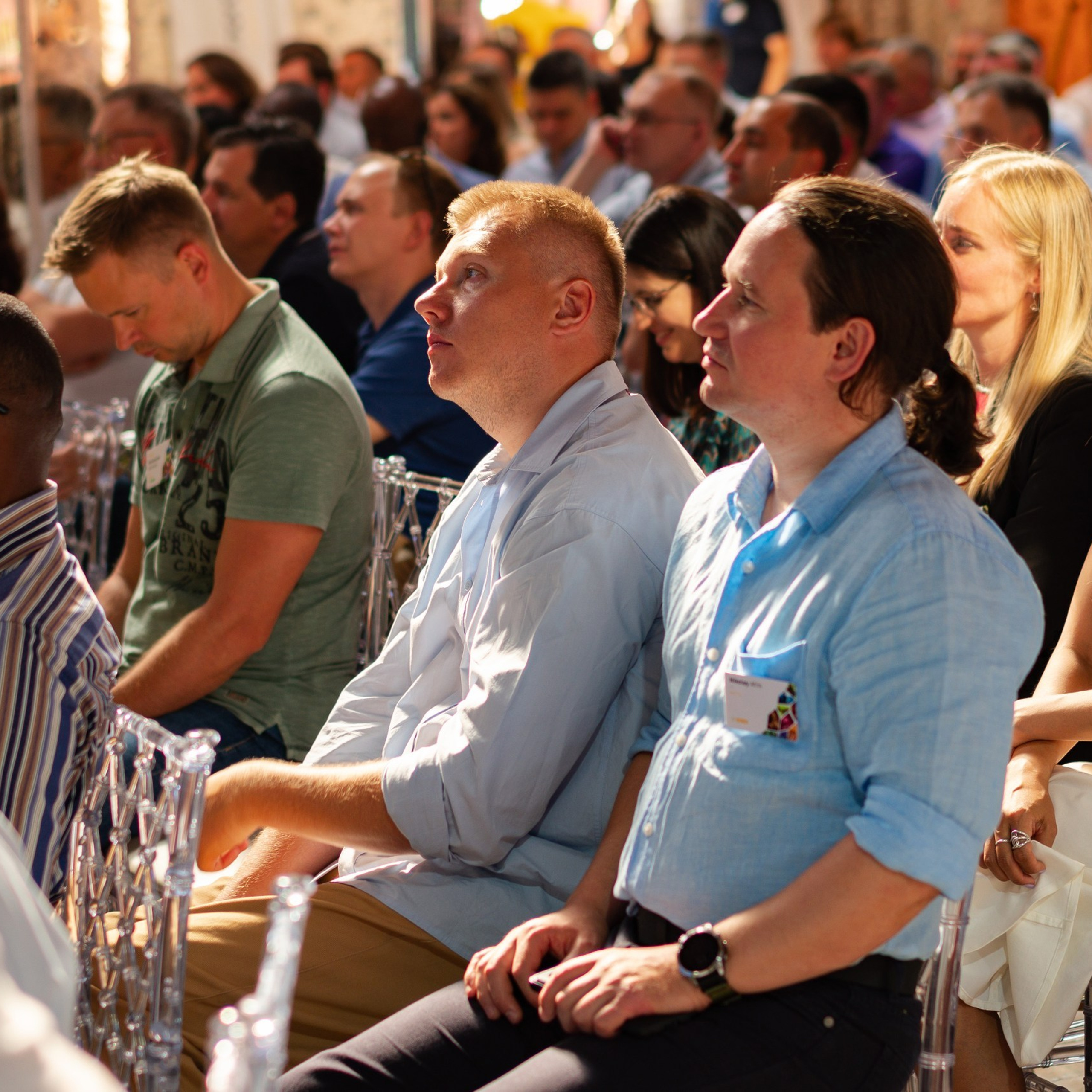 Фотограф на деловое мероприятие, выставку, форум. Репортажный фотограф Измалков Артем