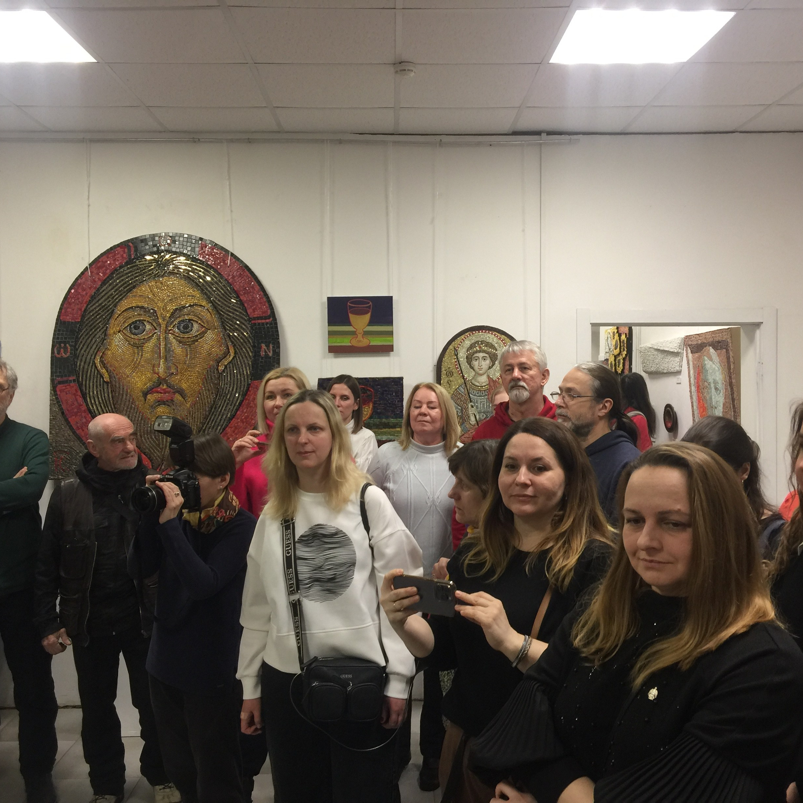 Выставка «КАМЕНЬ. НОЖНИЦЫ. БУМАГА». Ассоциация художников монументалистов г. Москва