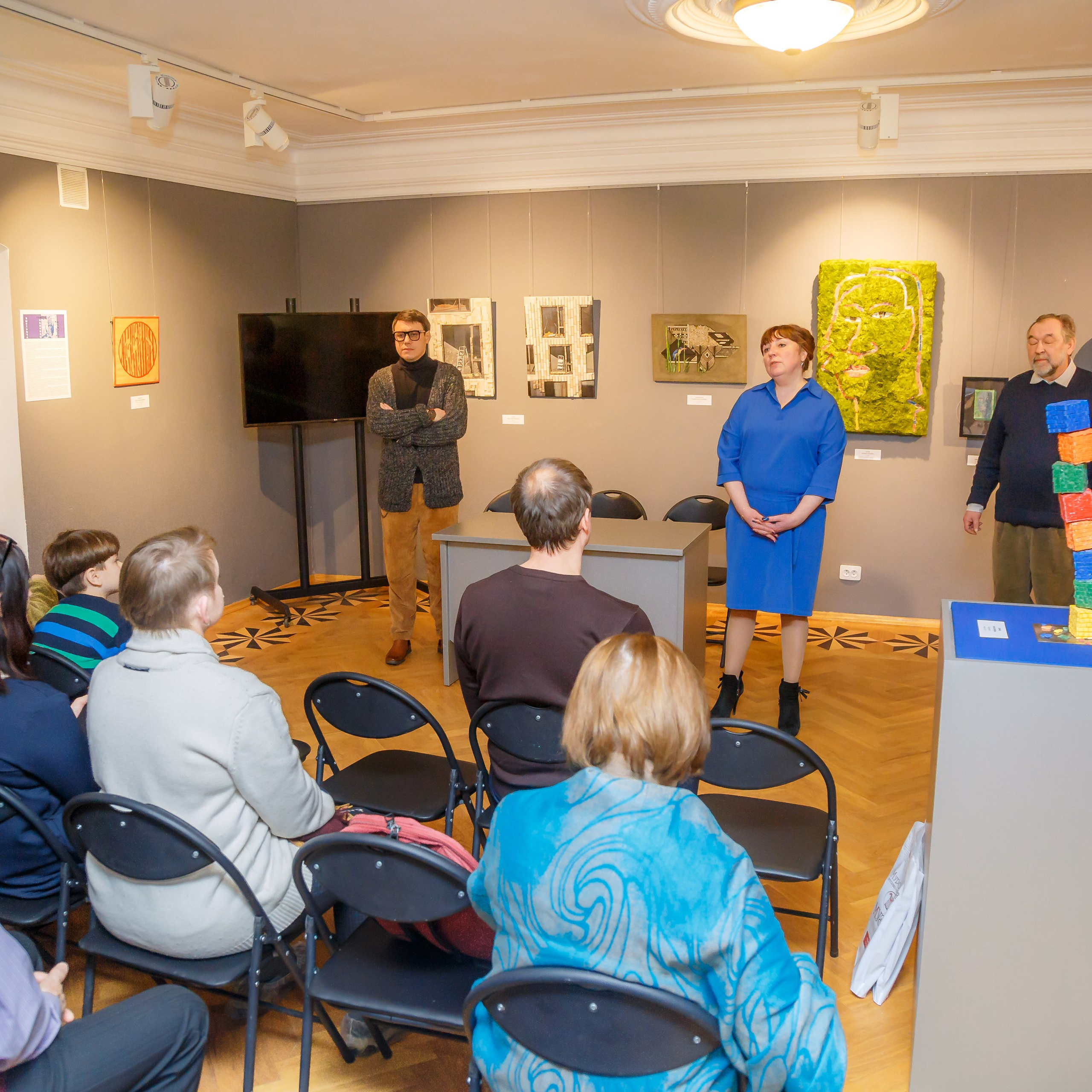 КАМЕНЬ/НОЖНИЦЫ/БУМАГА г. Муром. Ассоциация художников монументалистов г. Москва