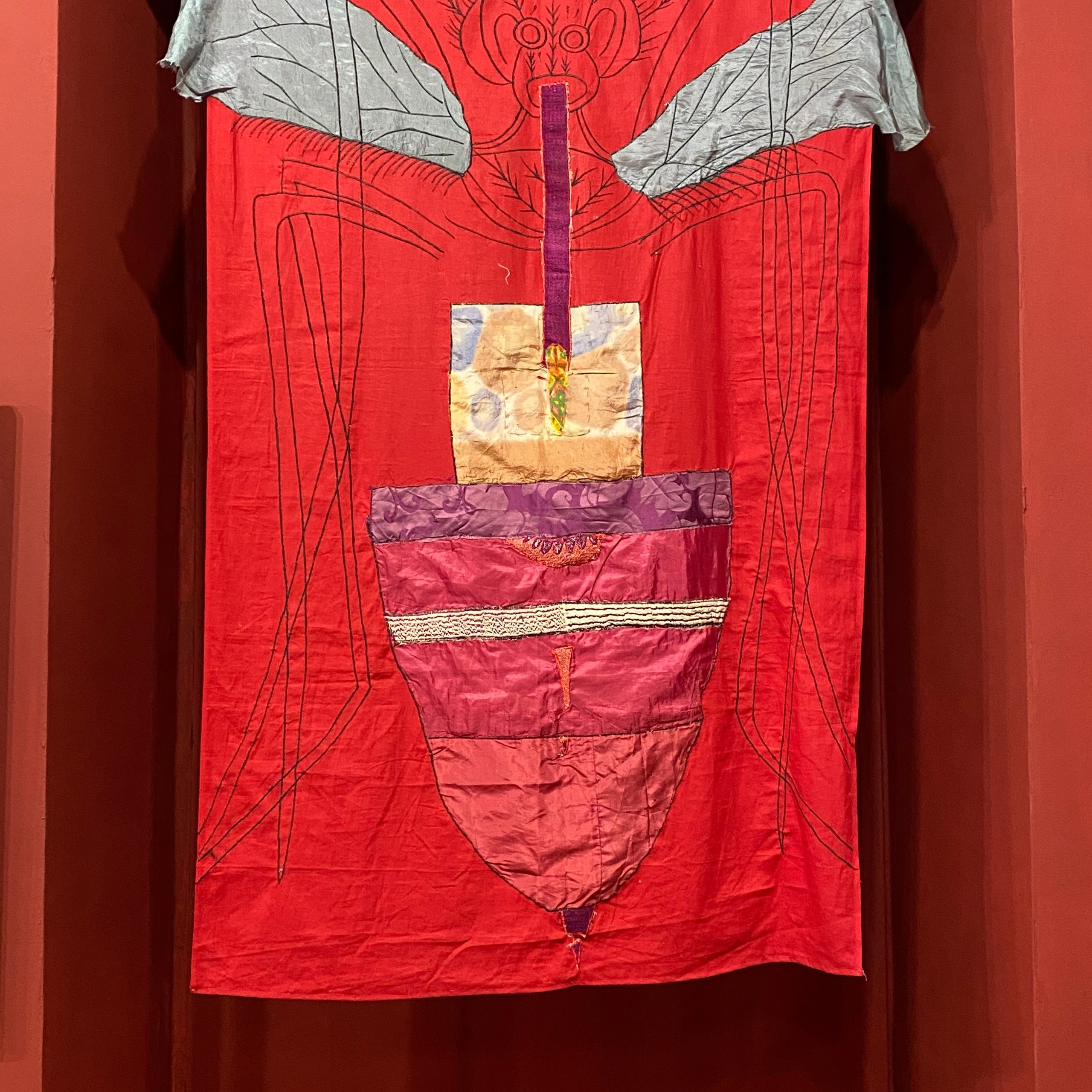 Выставка / БЫКИ И КОМАРЫ /. Ассоциация художников монументалистов г. Москва