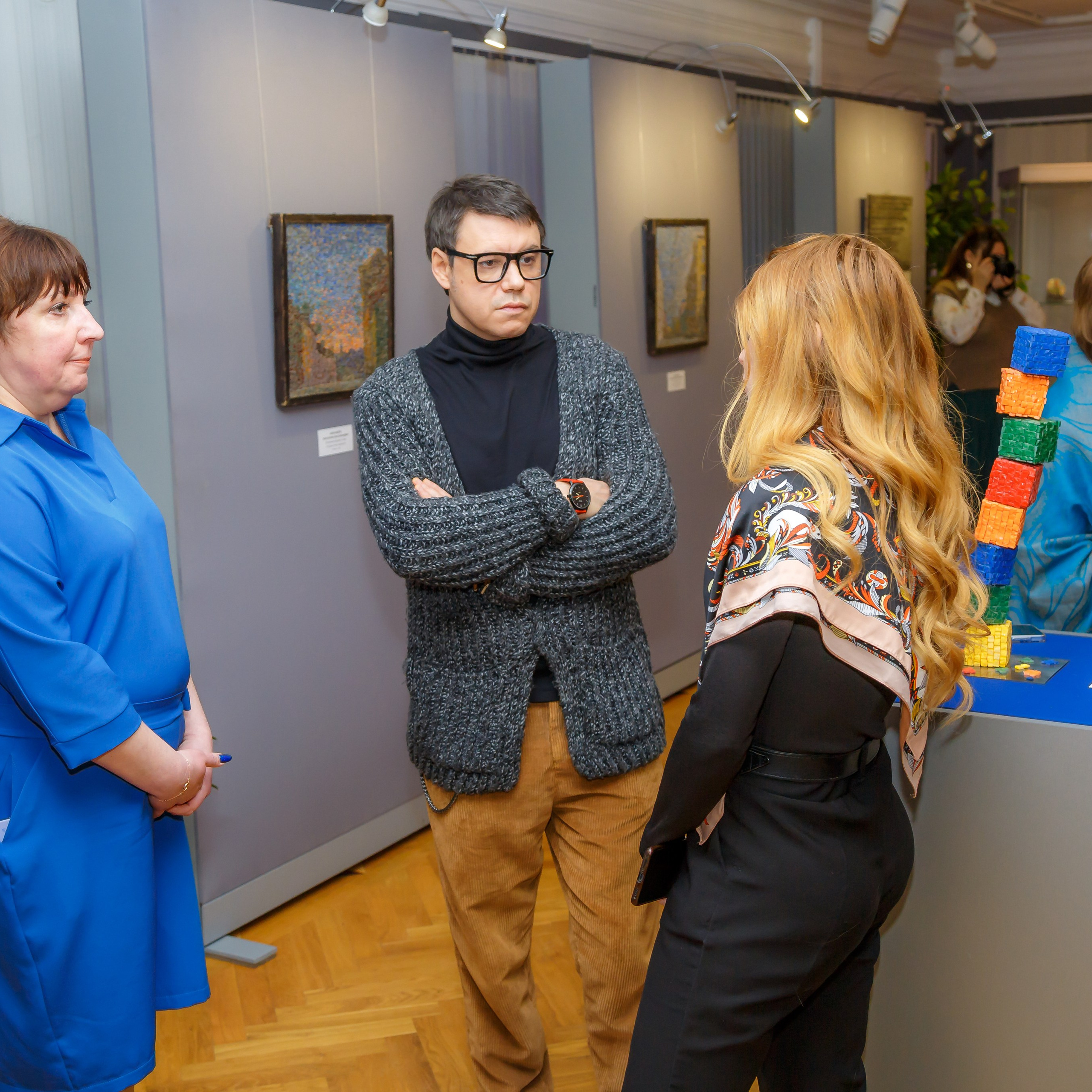 КАМЕНЬ/НОЖНИЦЫ/БУМАГА г. Муром. Ассоциация художников монументалистов г. Москва