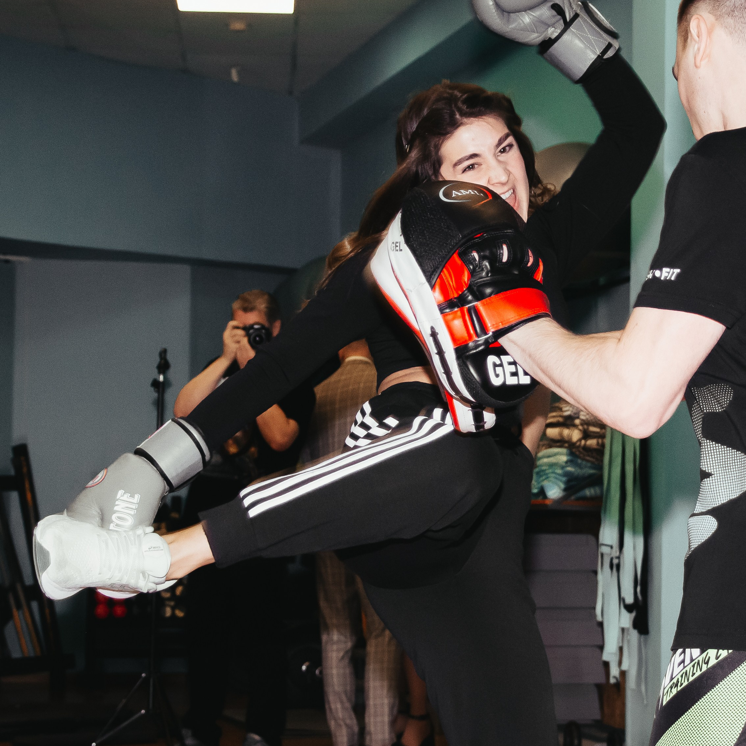 День Рождения Bright fit на Токарей, 68