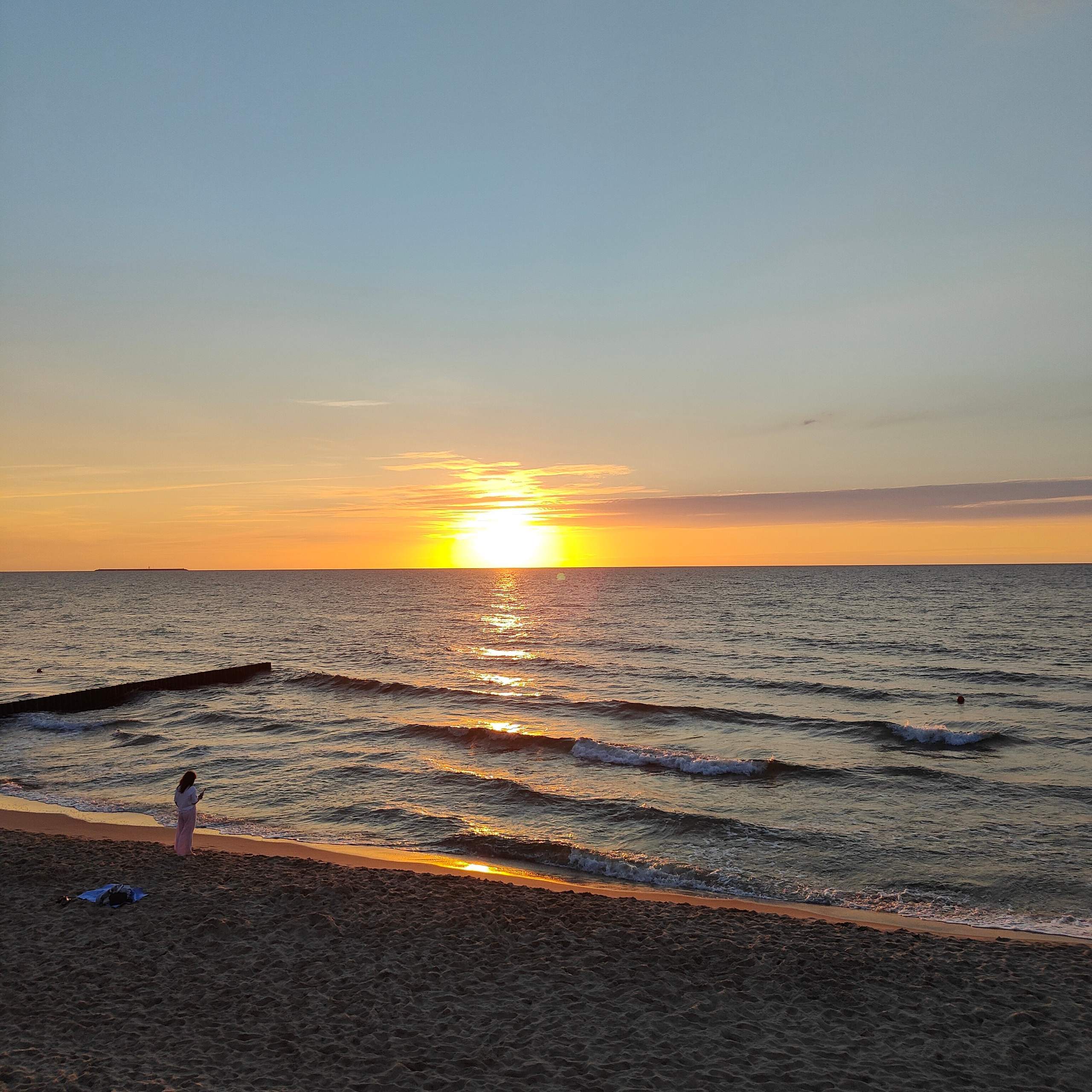 Пляжный отдых в Янтарном и закат в Зеленоградске. Фотограф-документалист Мария Осокина