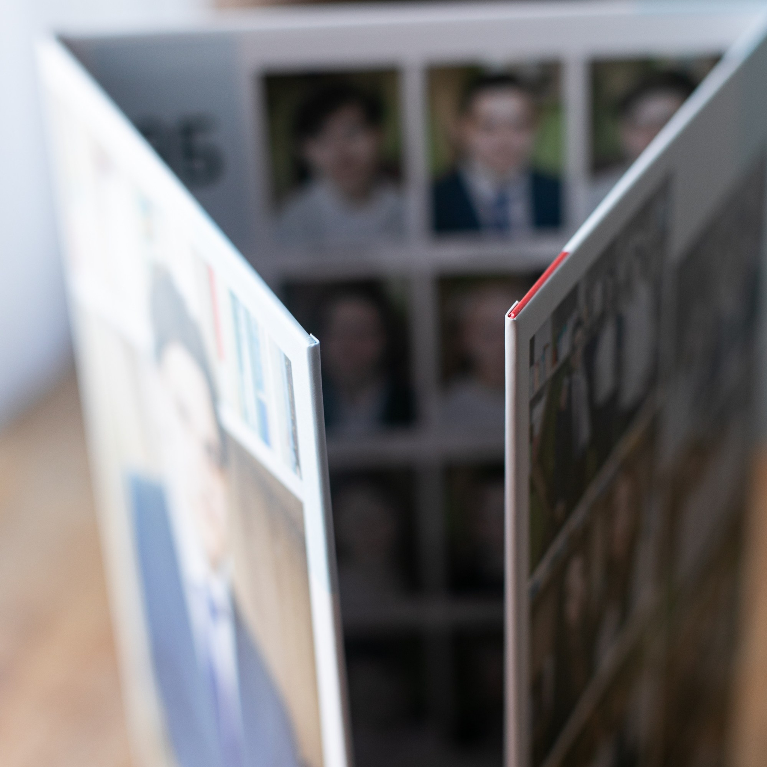 Папка трюмо 9-11 класс. Выпускные альбомы, портретная съёмка в школах и садиках