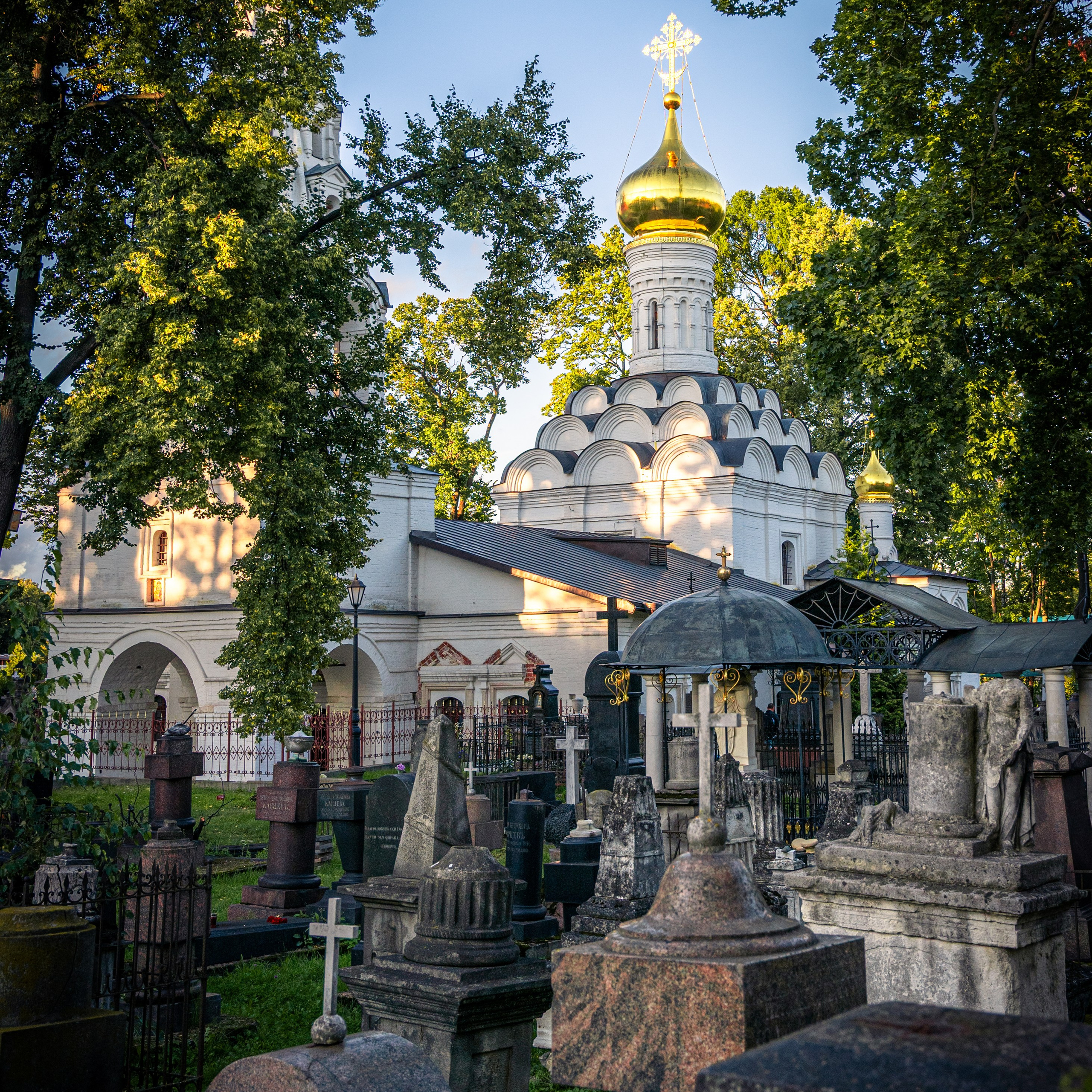 Приоткрываем тайны Донского монастыря!. П&П — Полезное с Приятным. Фотоэкскурсии — Москва на память. Экскурсовод и фотограф в Москве. Увези столицу в своём альбоме!