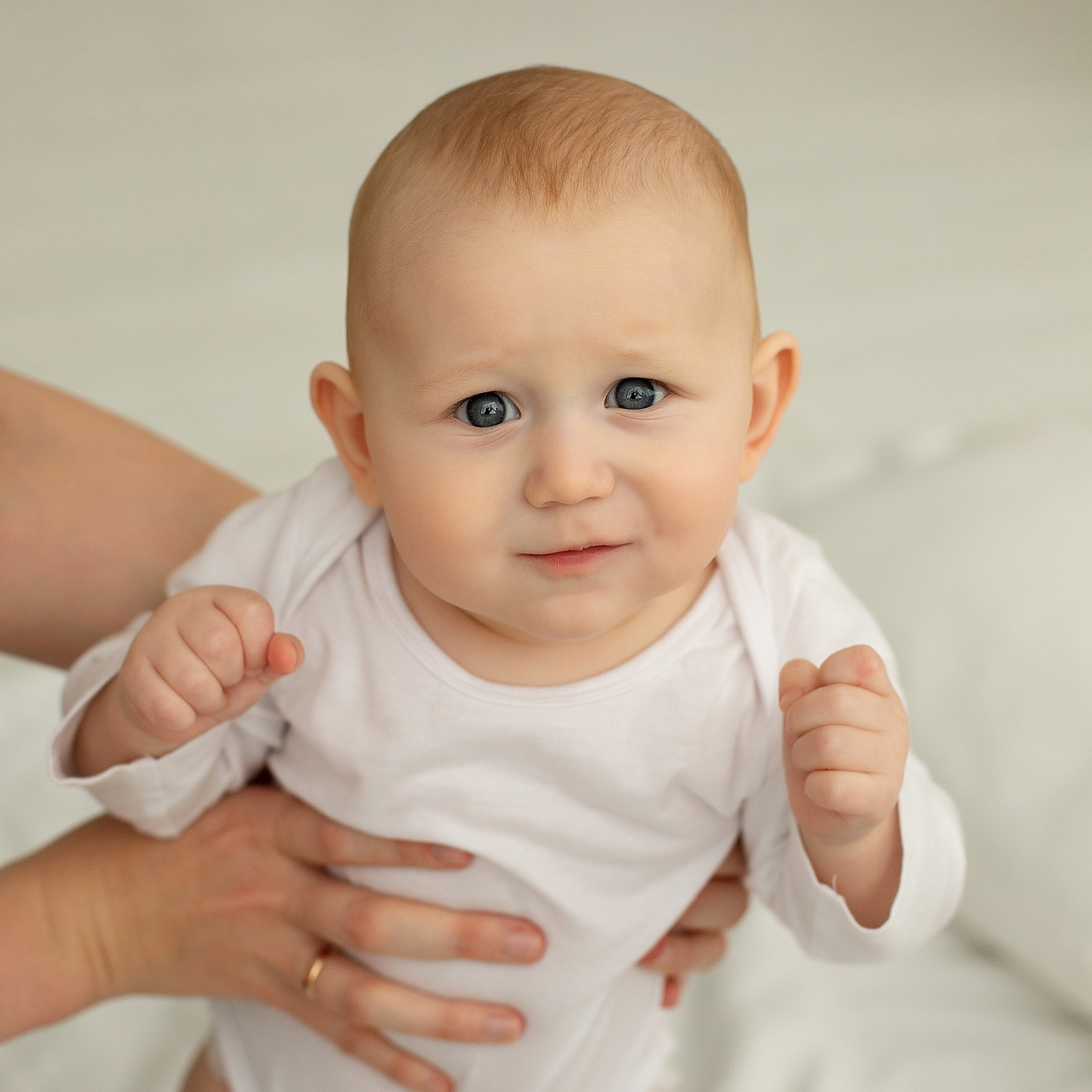 Малыши до года. Семейный и детский фотограф в Омске Юлия Жукова