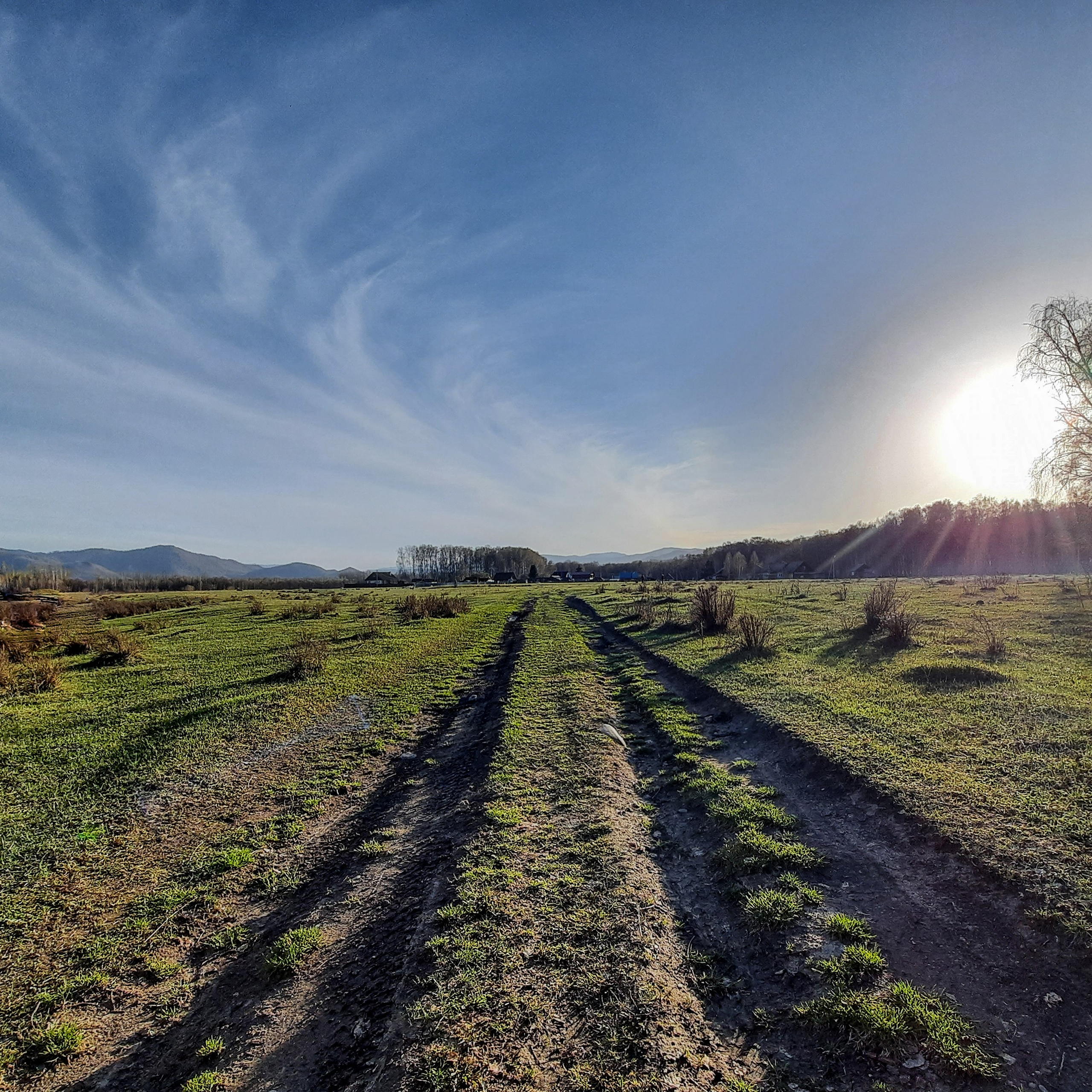 Как Генка Большой вёз Хагги Вагги на Тюнгурскую тропу. Gennady Travel