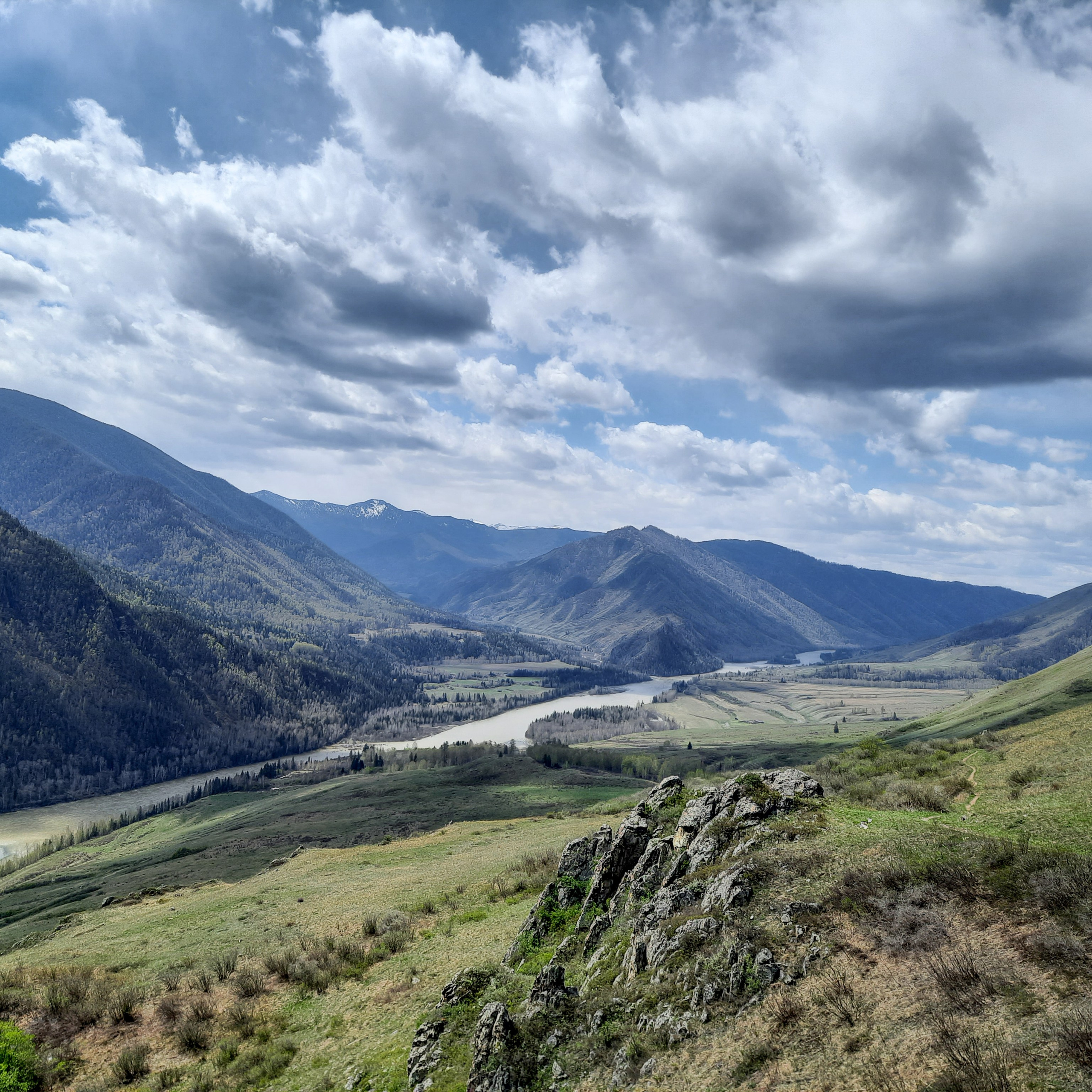 Как Генка Большой вёз Хагги Вагги на Тюнгурскую тропу. Gennady Travel