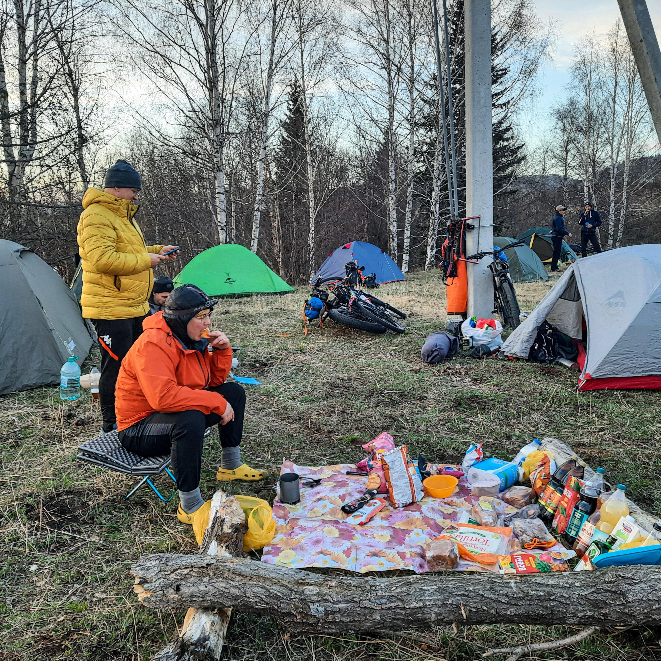 Как Генка Большой вёз Хагги Вагги на Тюнгурскую тропу. Gennady Travel