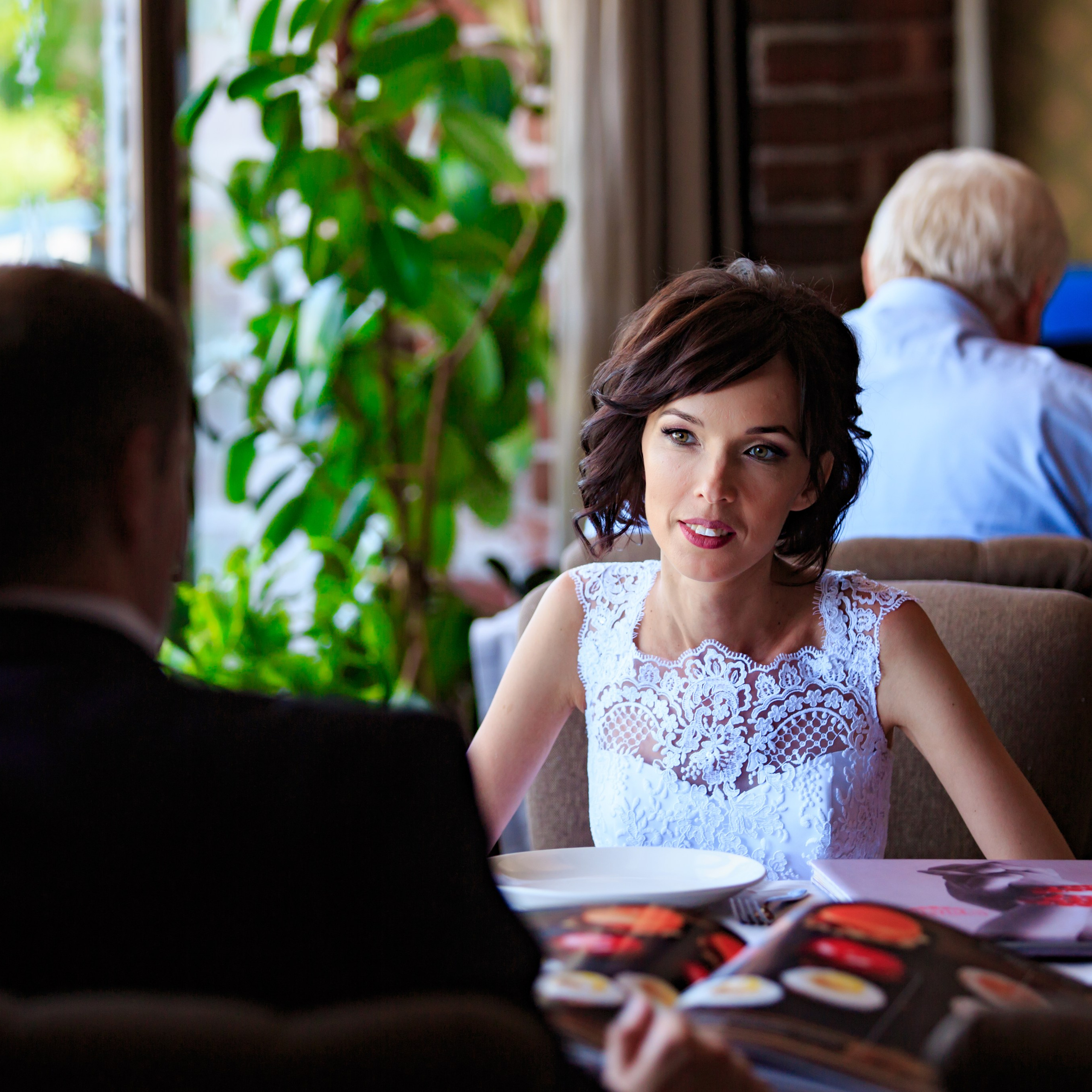 Свадебный фотограф в Краснодаре: Профессиональная свадебная фотосъемка. Интерьерная фотостудия FOTOGEN г. Краснодар