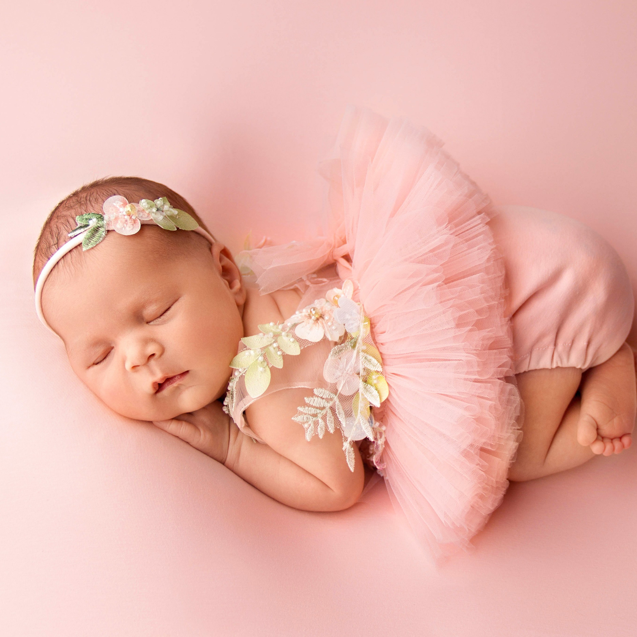 Фотограф новорожденных в г. Москве и Люберцах