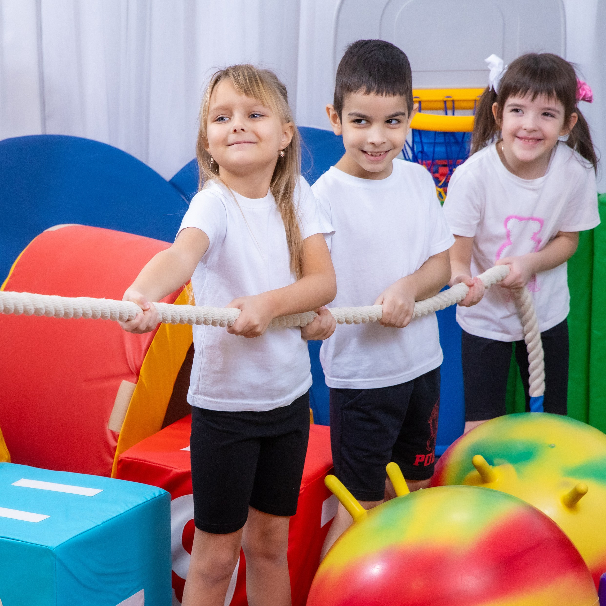 Выпускные альбомы для детского сада в Санкт-Петербурге