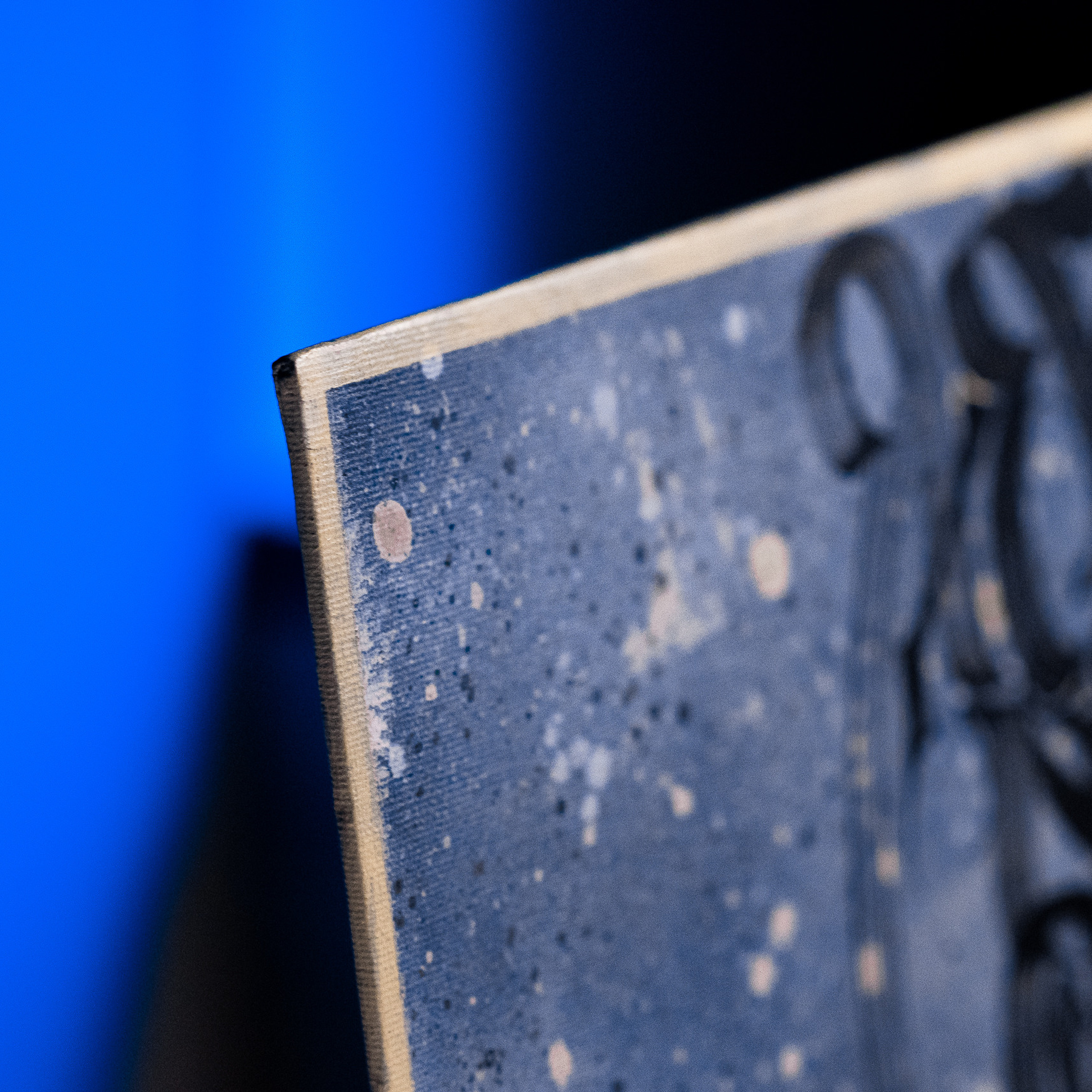 Каллиграфия на холстах со смыслом от Андрея Рэя (1)