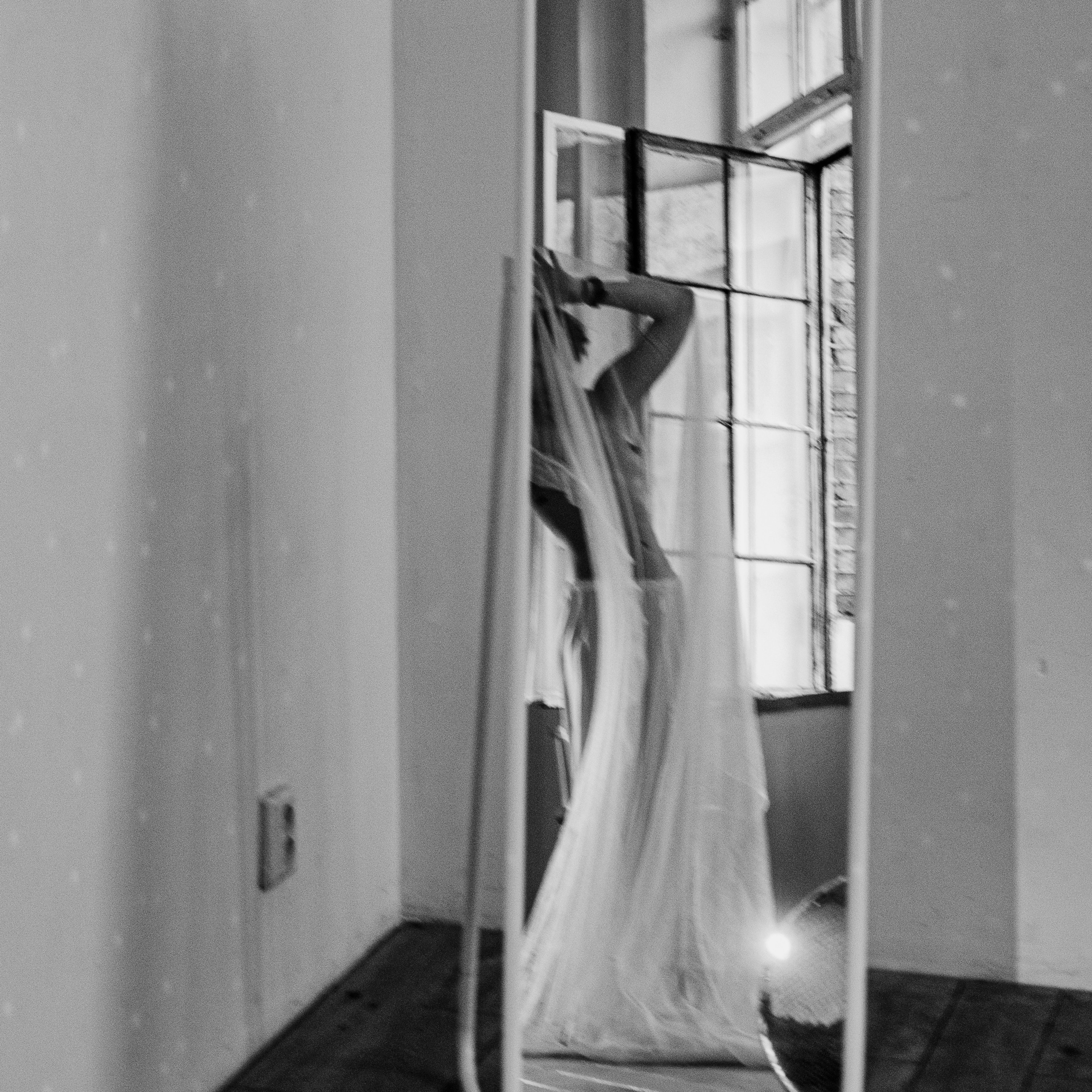 «Знакомство» в студии. От 6ооо р. Женя Красовская | Фотограф | Визуал для брендов