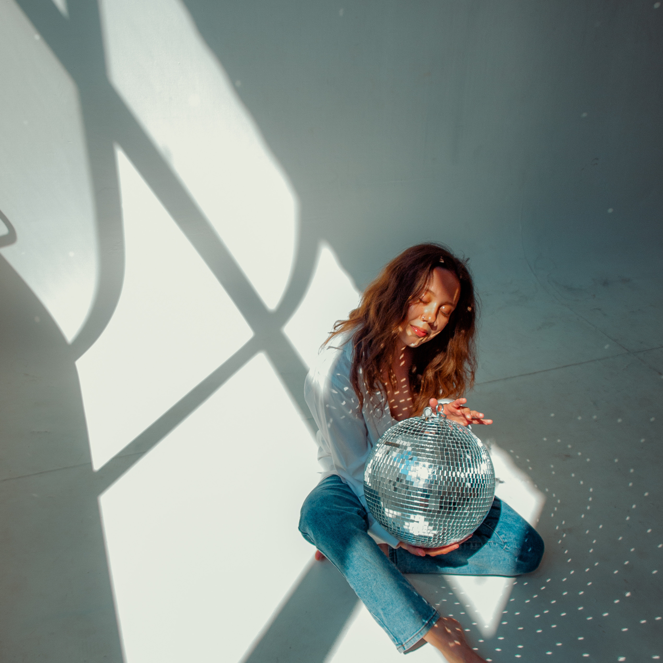 «Знакомство» в студии. От 6ооо р. Женя Красовская | Фотограф | Визуал для брендов