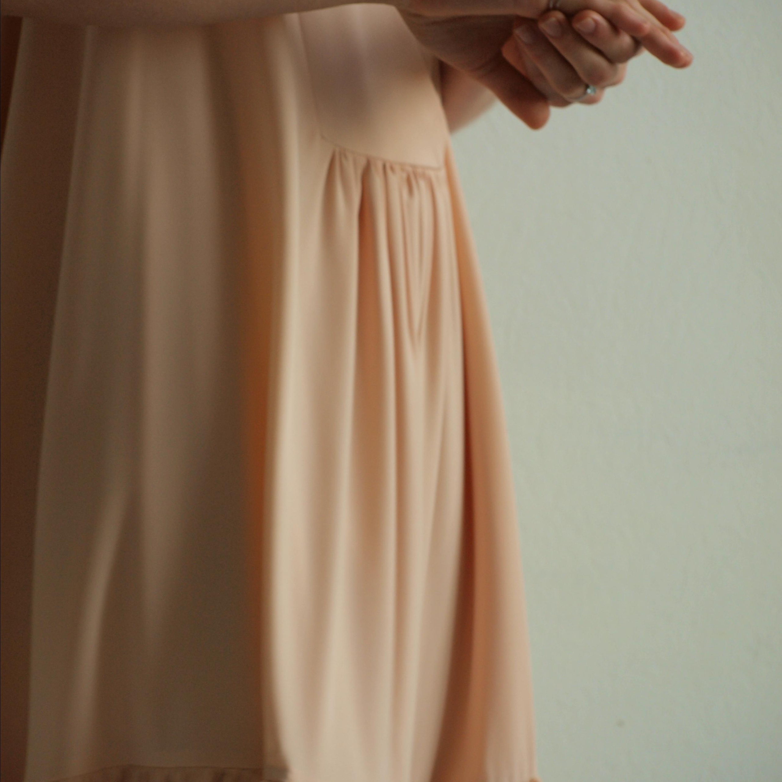 «Знакомство» в студии. От 6ооо р. Женя Красовская | Фотограф | Визуал для брендов