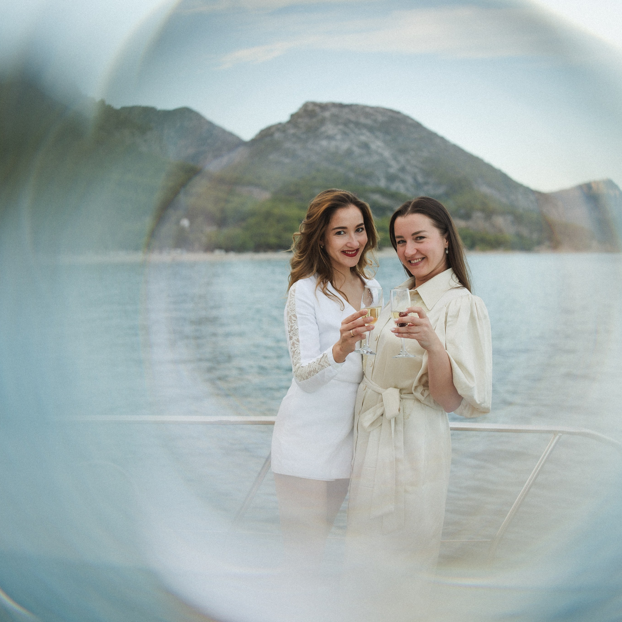 — Девичники