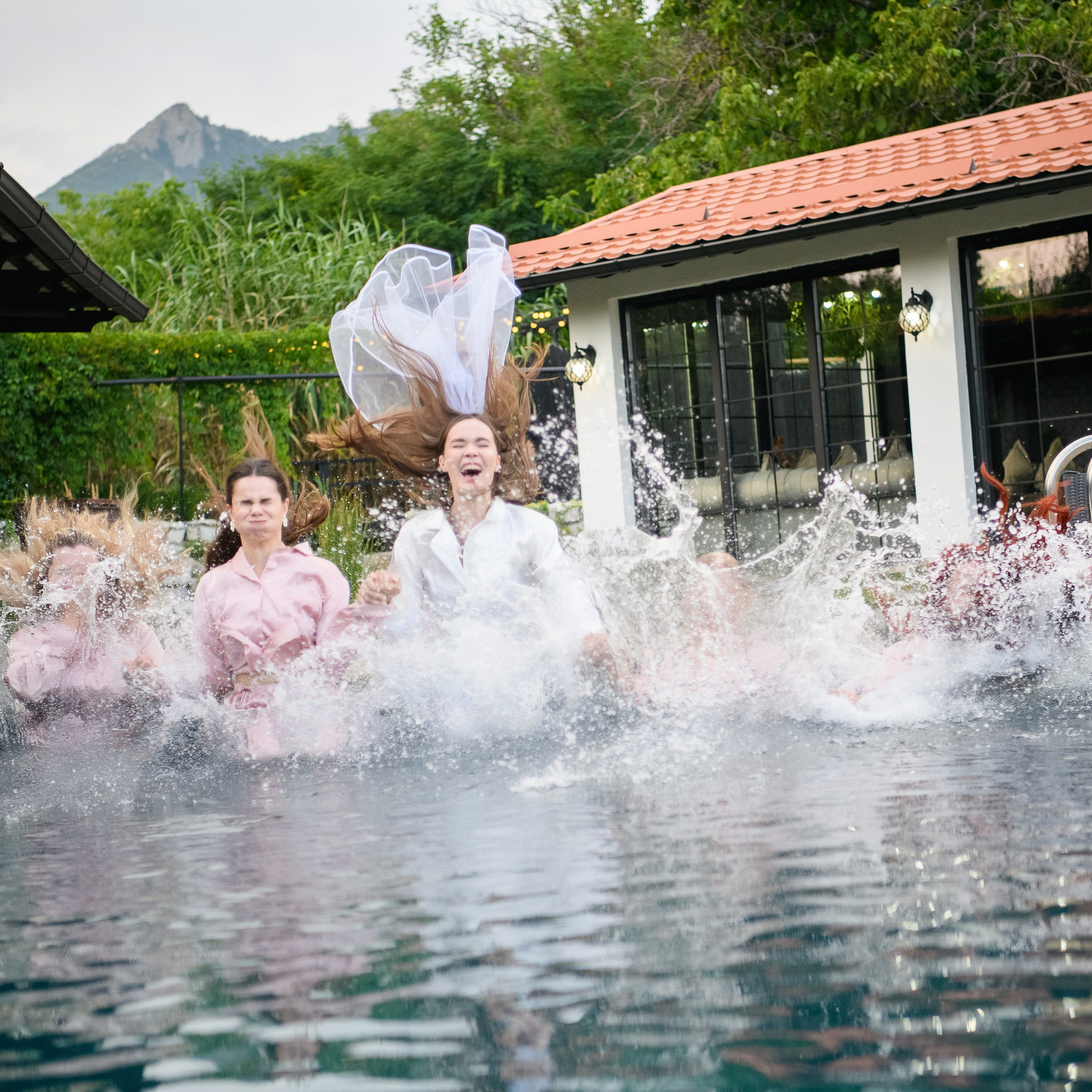 Фотосъемка свадьбы, семейных торжеств, девичника. Фотохудожник Нина Жихарева