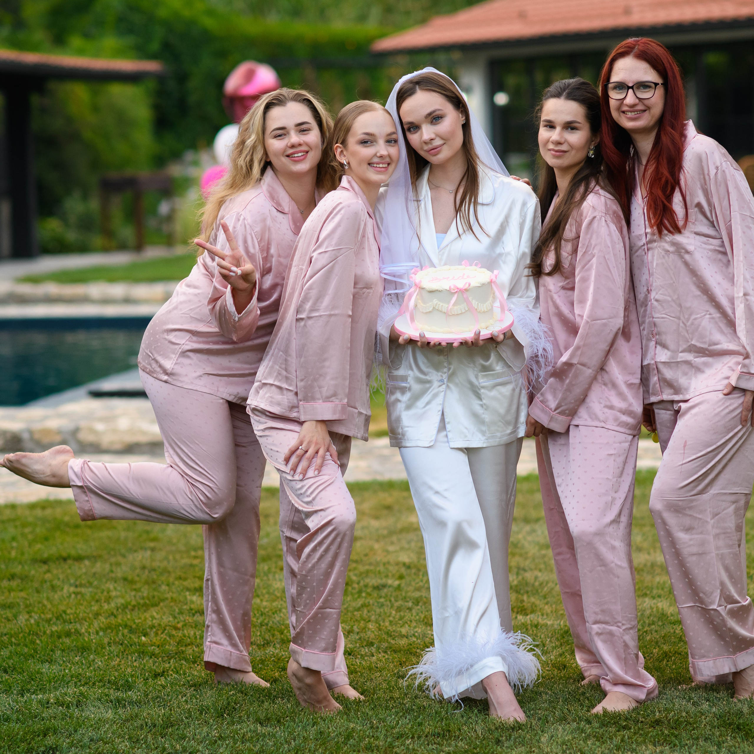 Фотосъемка свадьбы, семейных торжеств, девичника. Фотохудожник Нина Жихарева