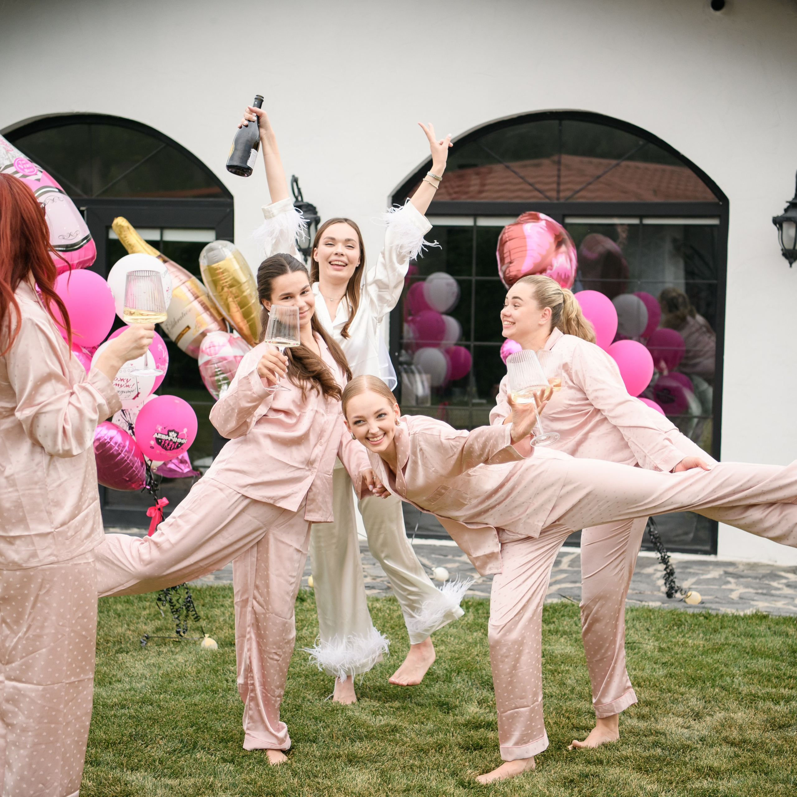 Фотосъемка свадьбы, семейных торжеств, девичника. Фотохудожник Нина Жихарева